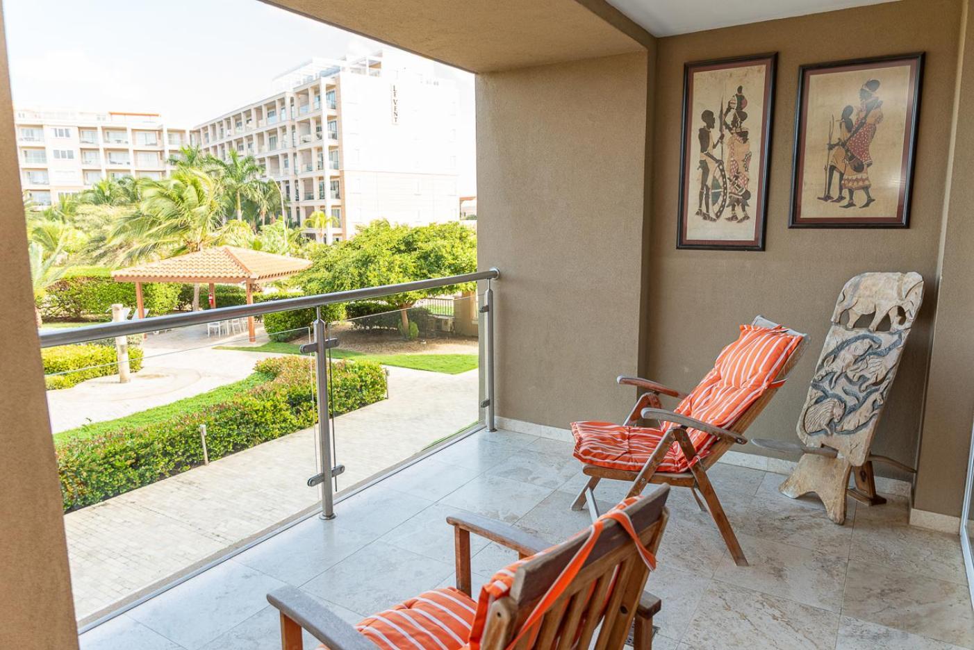 Star Oasis Apartment