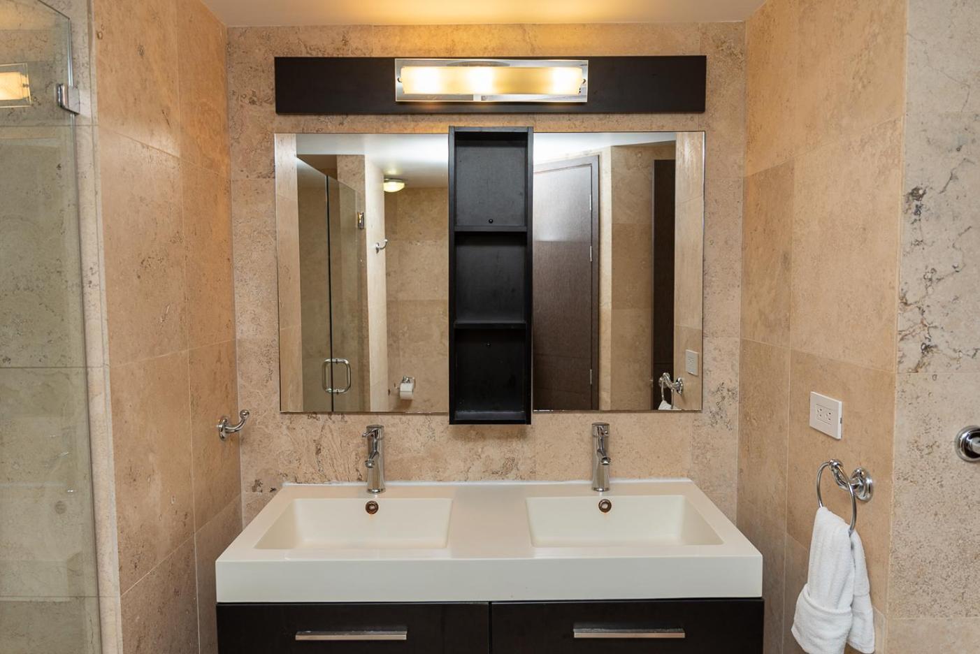 Star Oasis Palm Beach