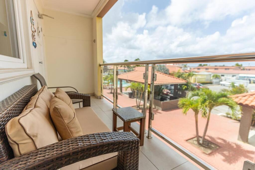 Apartment Affordable Family Only 350 Yards From Eagle