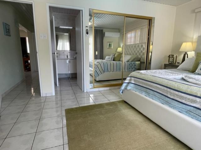 Beachside At Boca Catalina Villa *