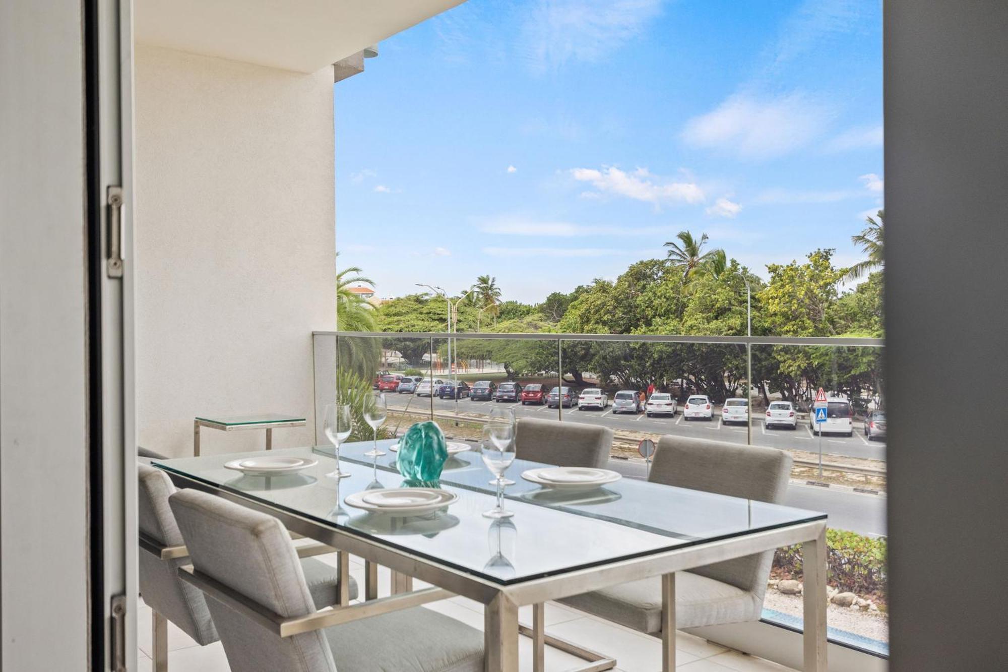 O Beachfront Residences, By Bocobay Aruba