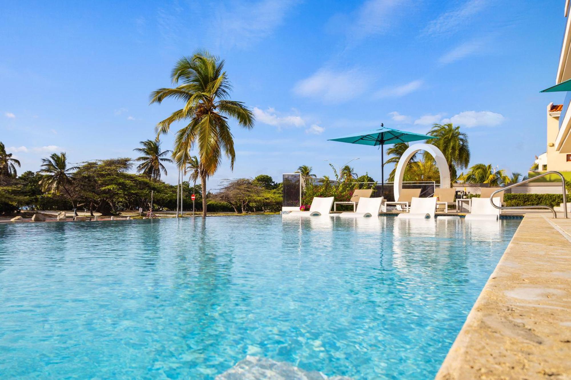 Apartment O Beachfront Residences, By Bocobay Aruba Palm Beach