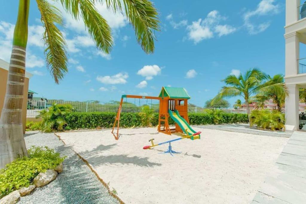 Holiday home Luxurious In Levent Front Eagle Palm Beach