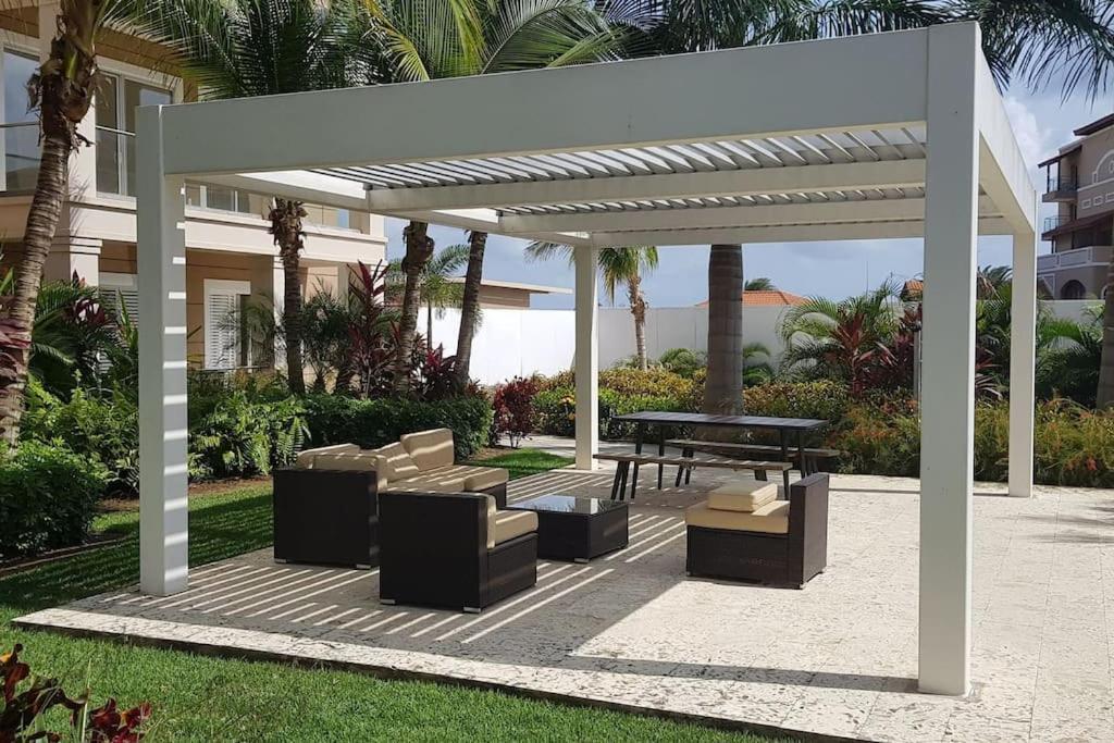 Luxurious In Levent Front Eagle * Palm Beach