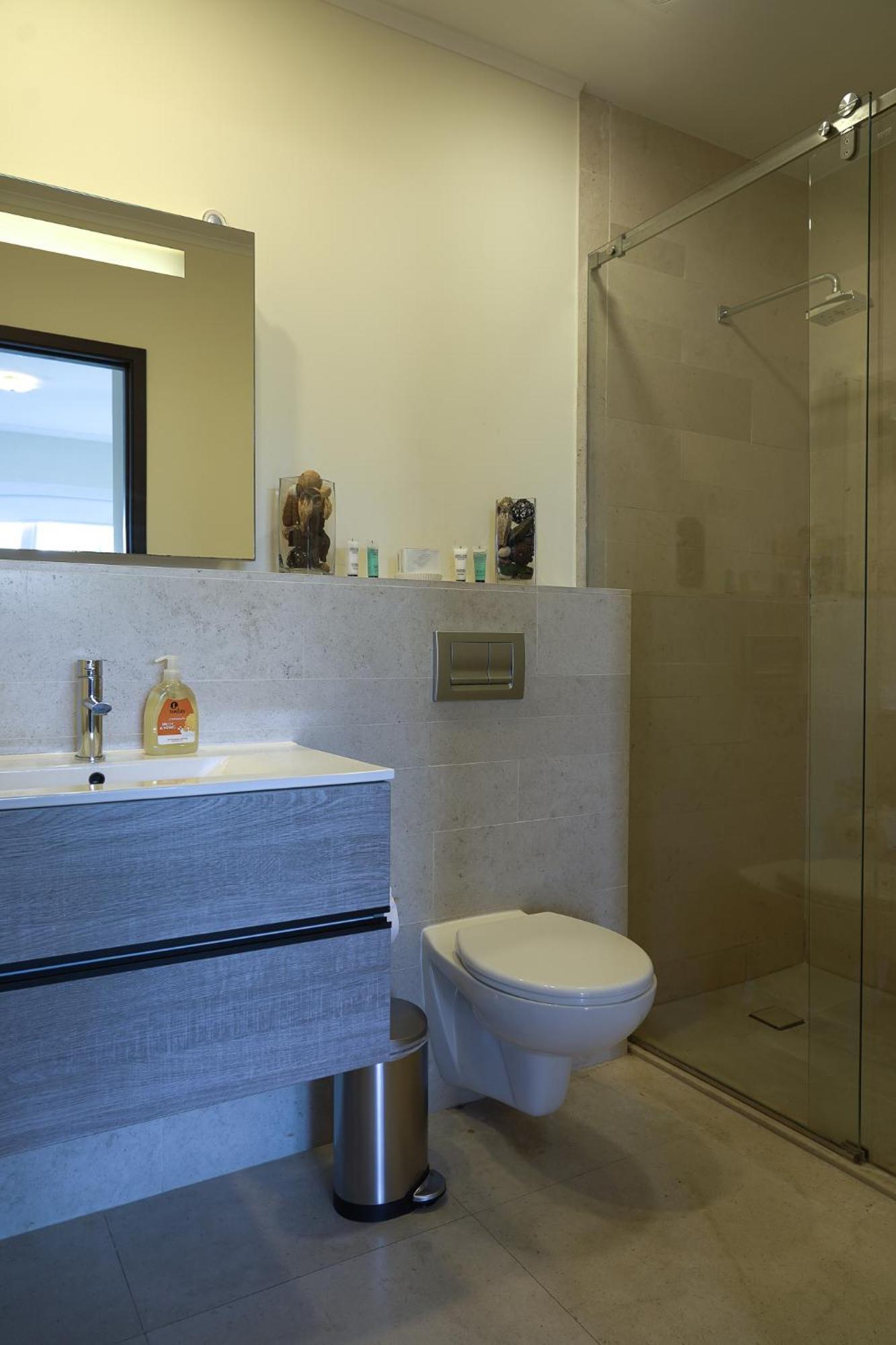 Luxurious In Levent Front Eagle