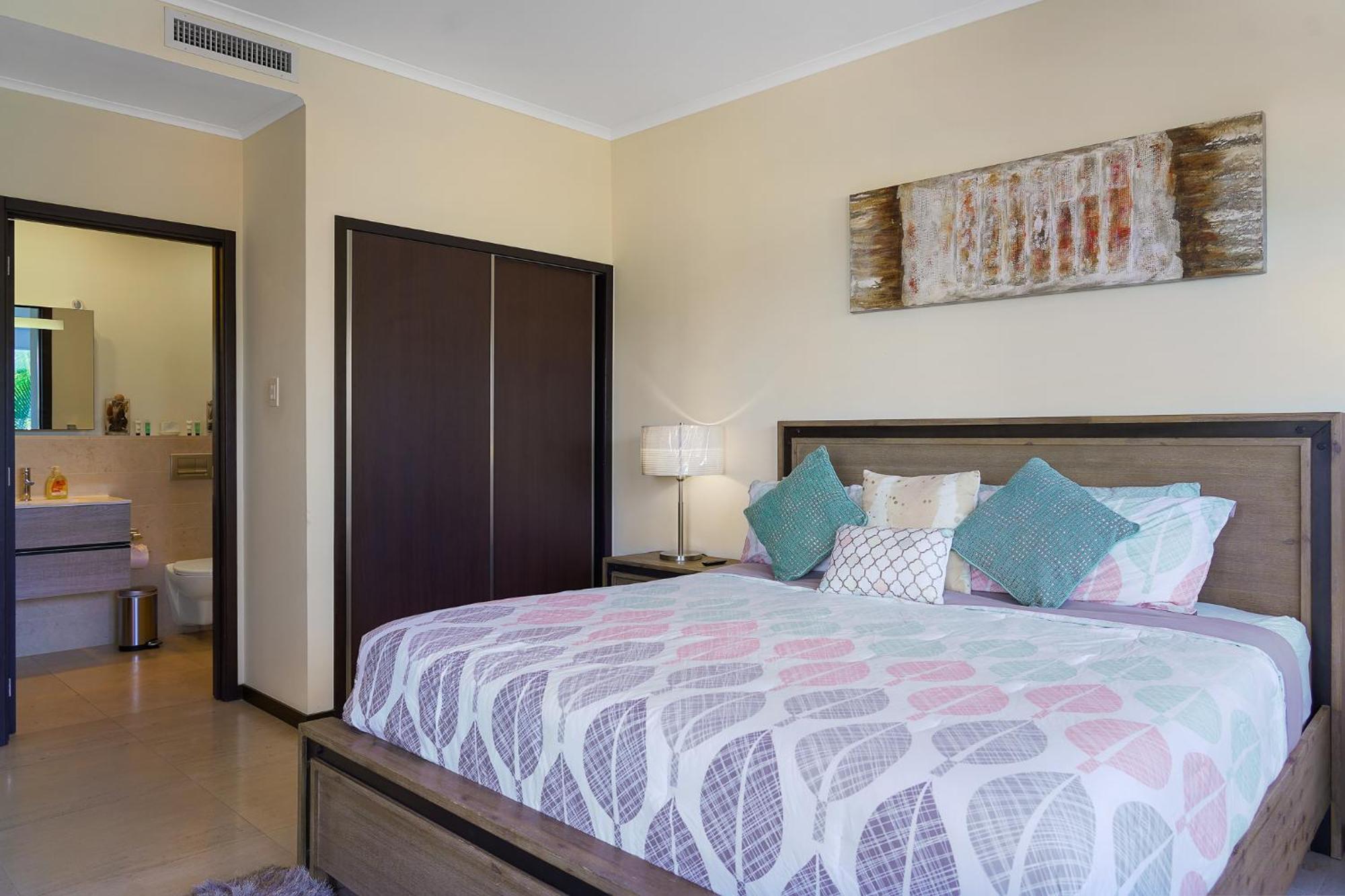 Luxurious In Levent Front Eagle