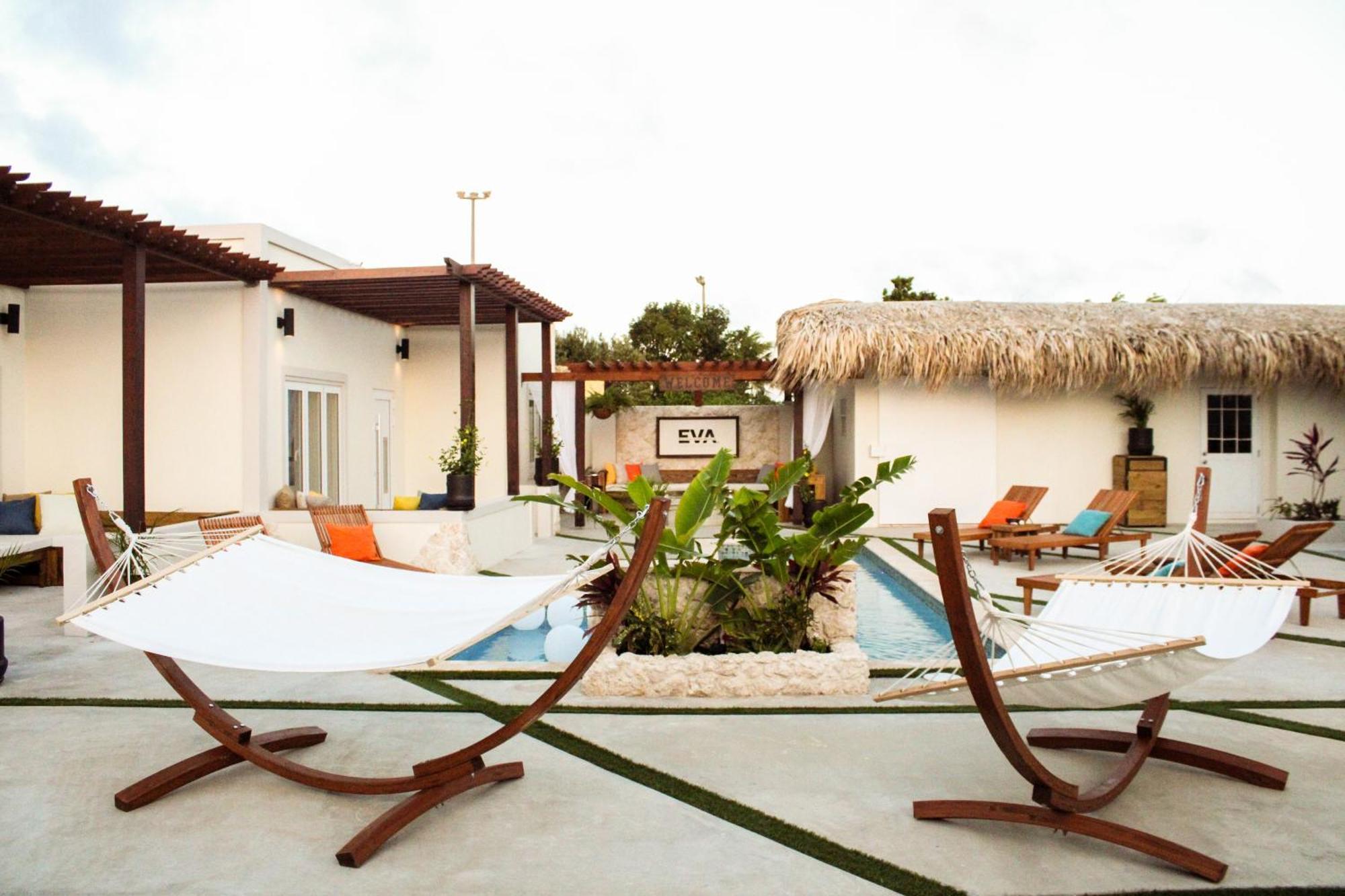 Eva Hotel