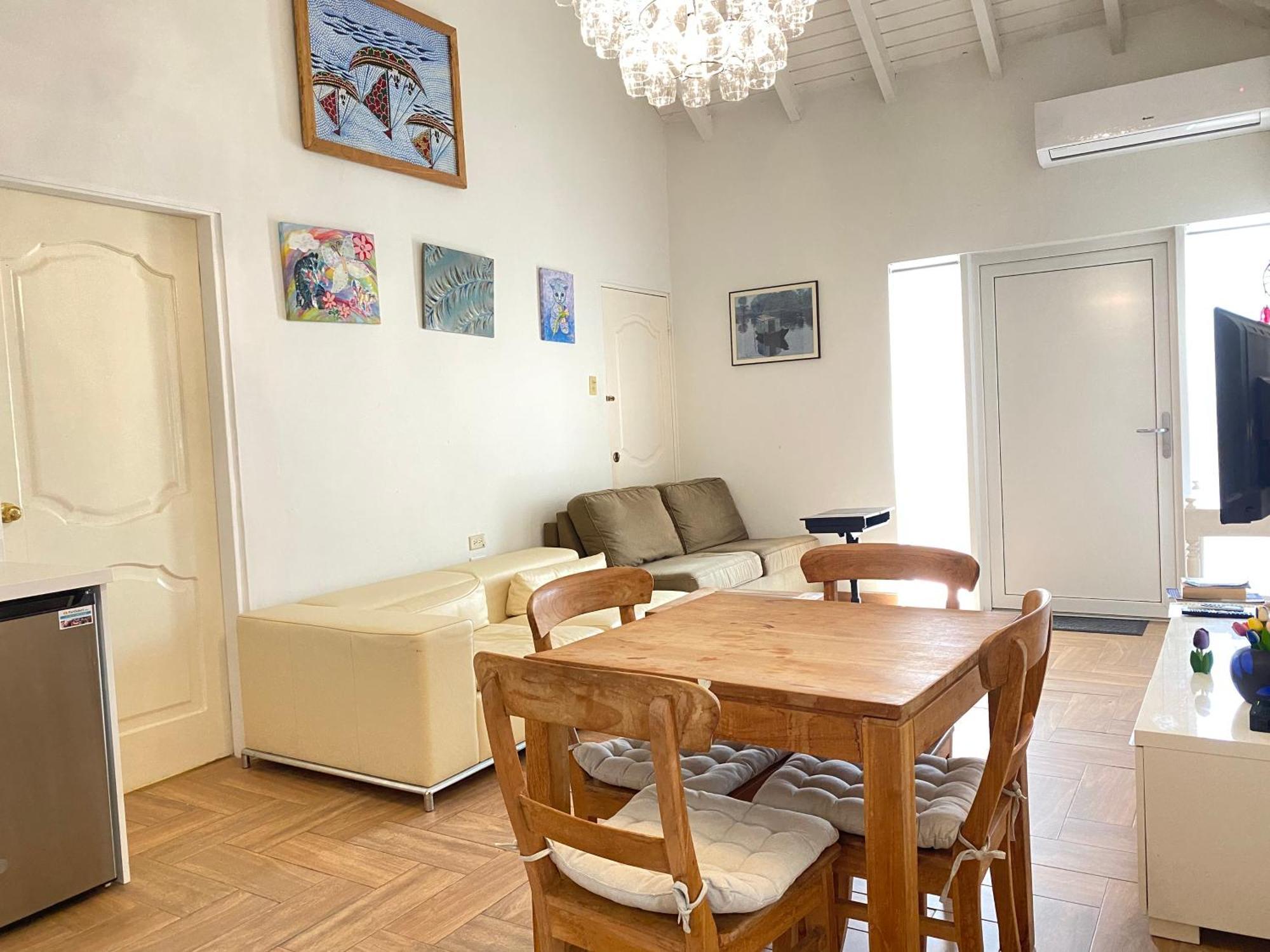 Casalina Garden 2 Blocks To Palm & Kitesurfing School
