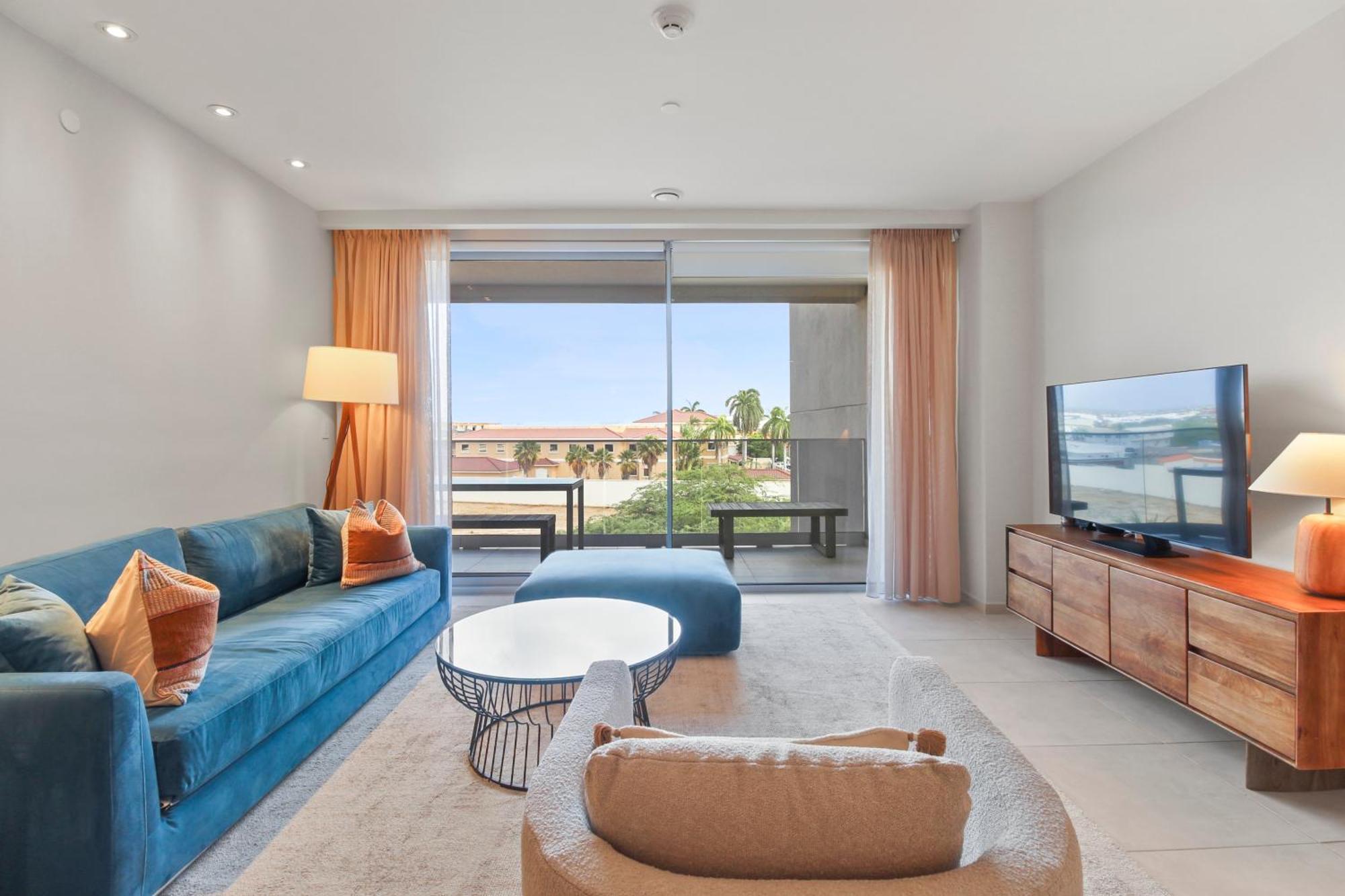 Apartment O Beachfront Residences, By Bocobay Aruba Palm Beach