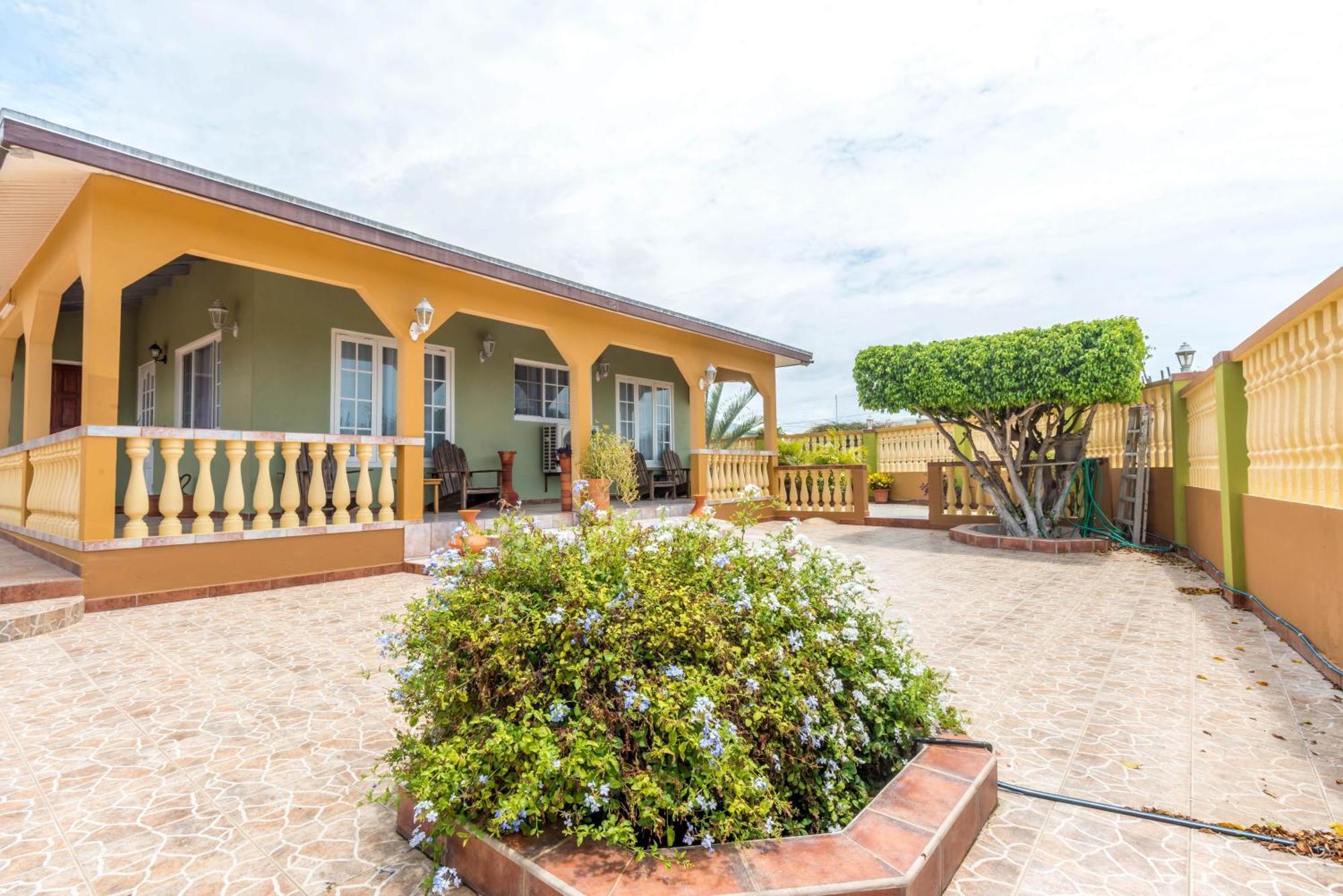 Cadushi Cove - 4br Oasis Wpool & Bbq By Lucha Holiday home