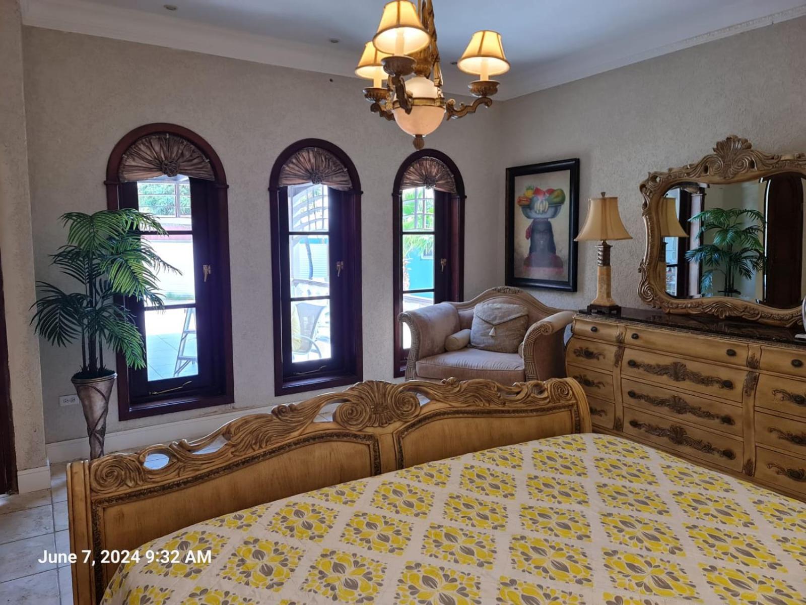 Sandpiper Apartment