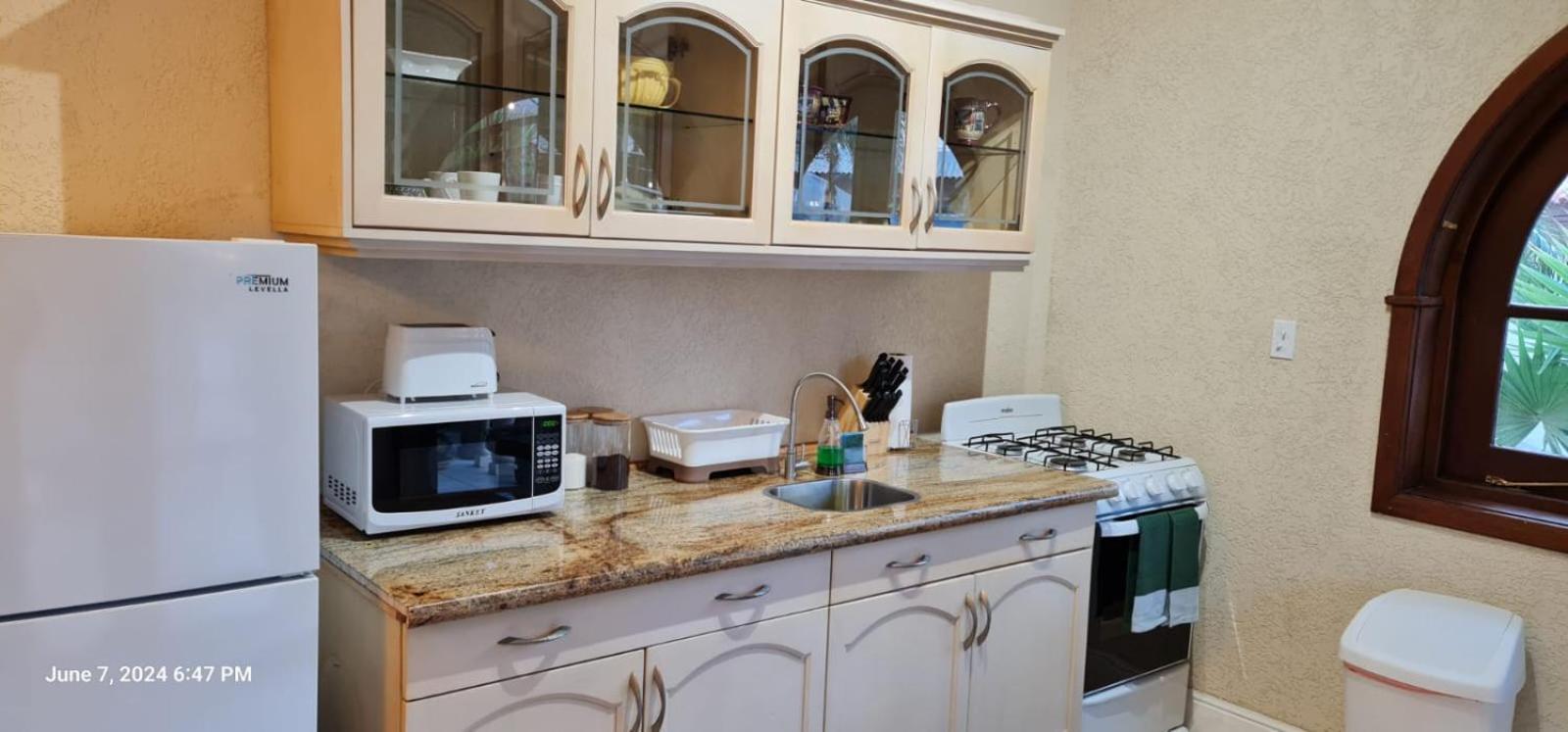 Sandpiper Apartment Palm Beach