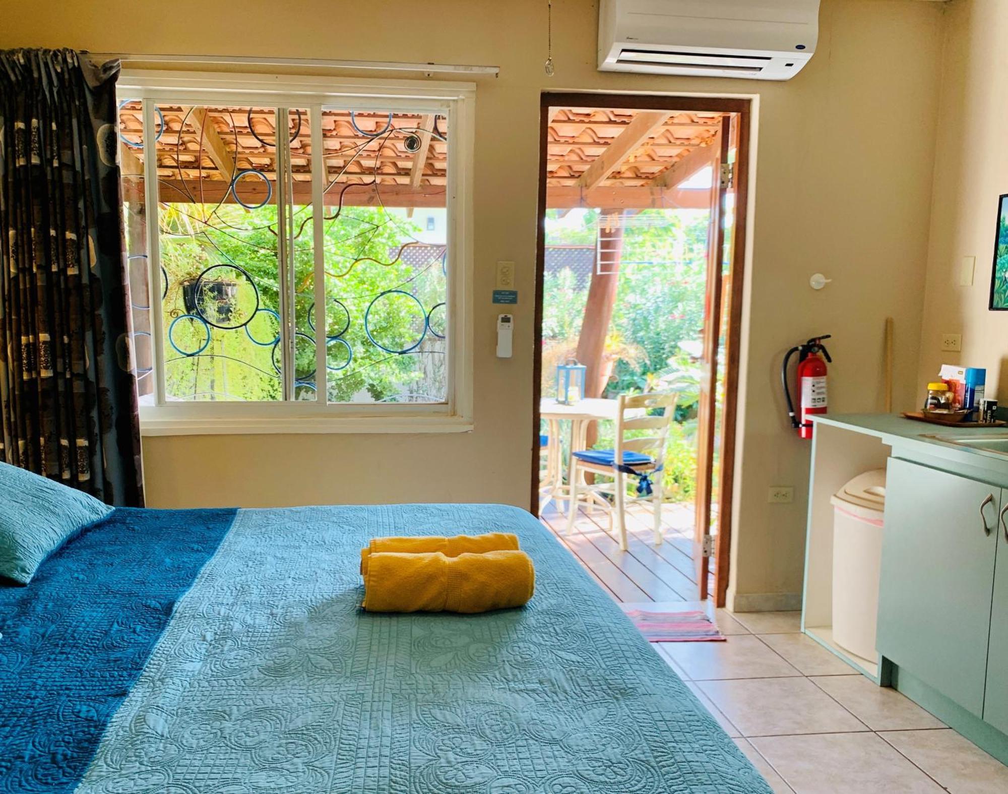 Aruba Sunset Apartment