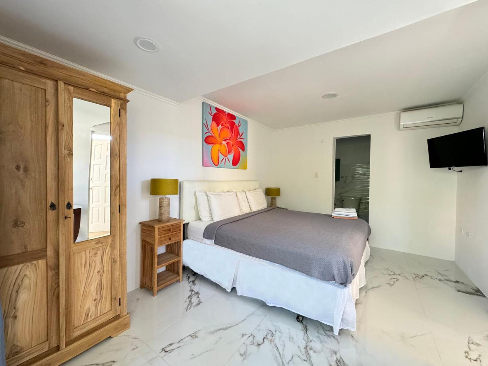 Apartment Casalina Garden 2 Blocks To Palm & Kitesurfing School *