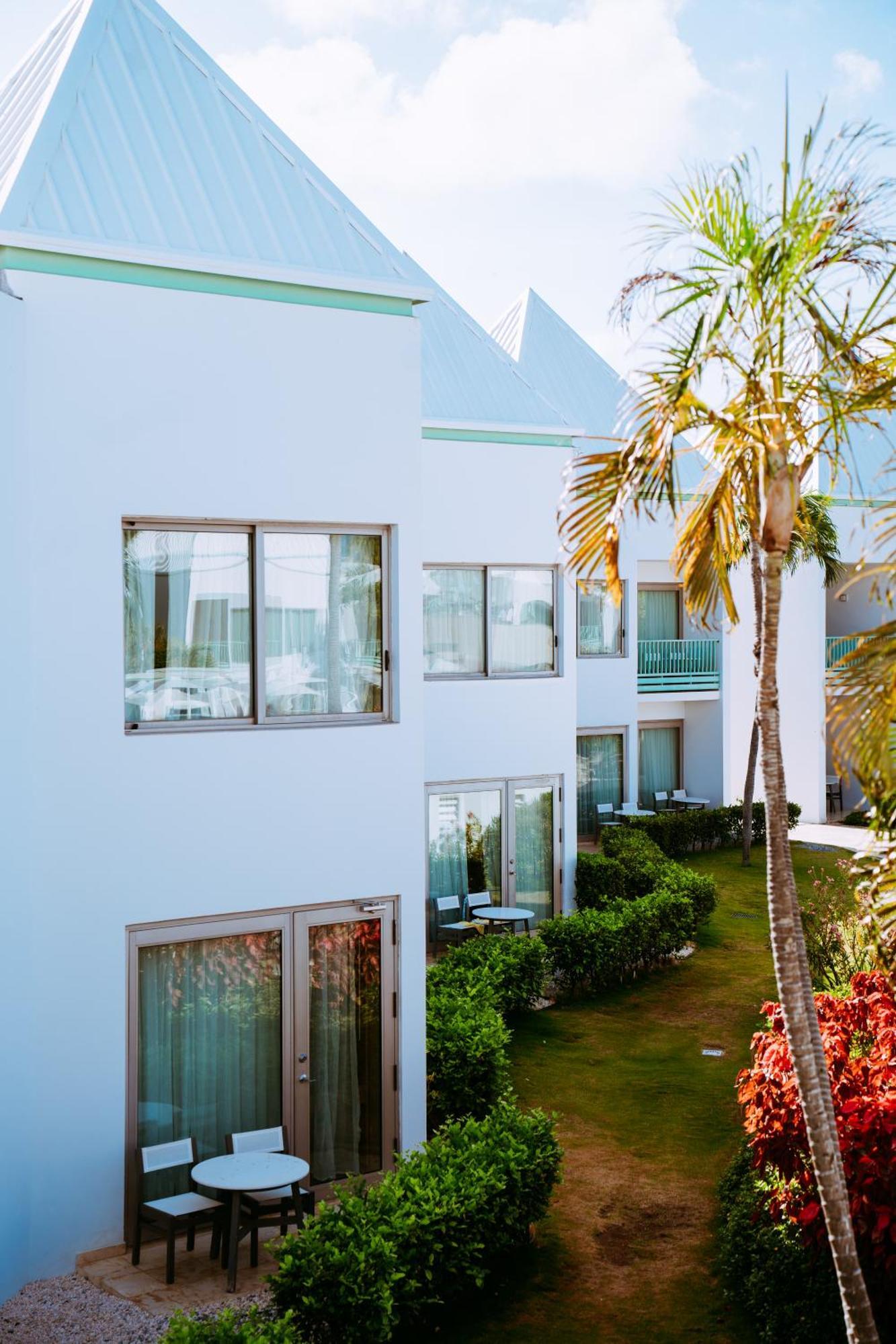 The Mill And 3* Palm Beach