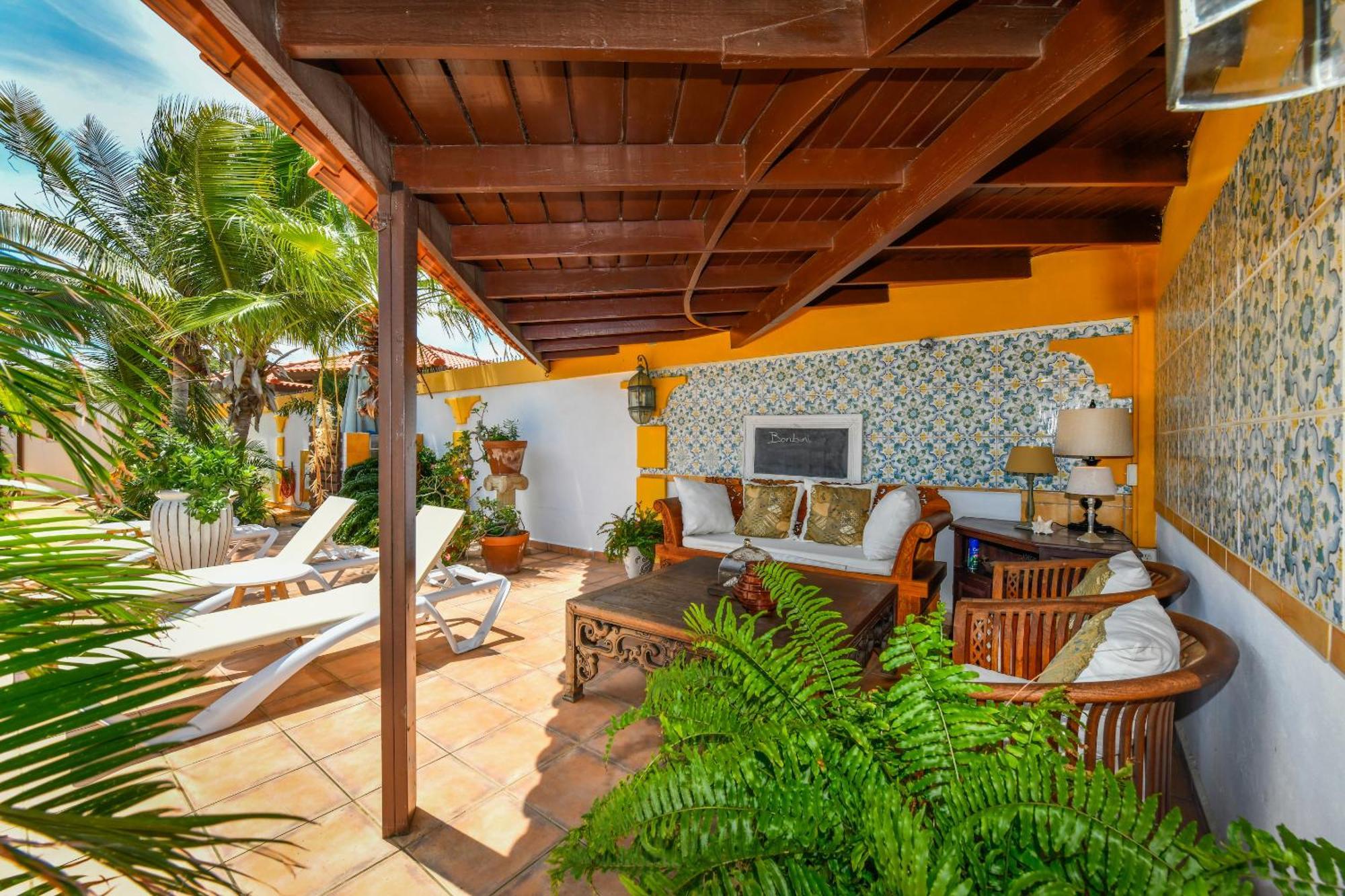 Brisas Studio - Adults Only