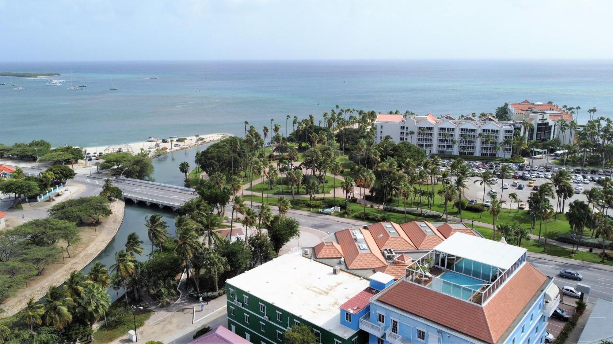 Bocobay Penthouse 4br 4ba With Rooftop Pool Apartment *