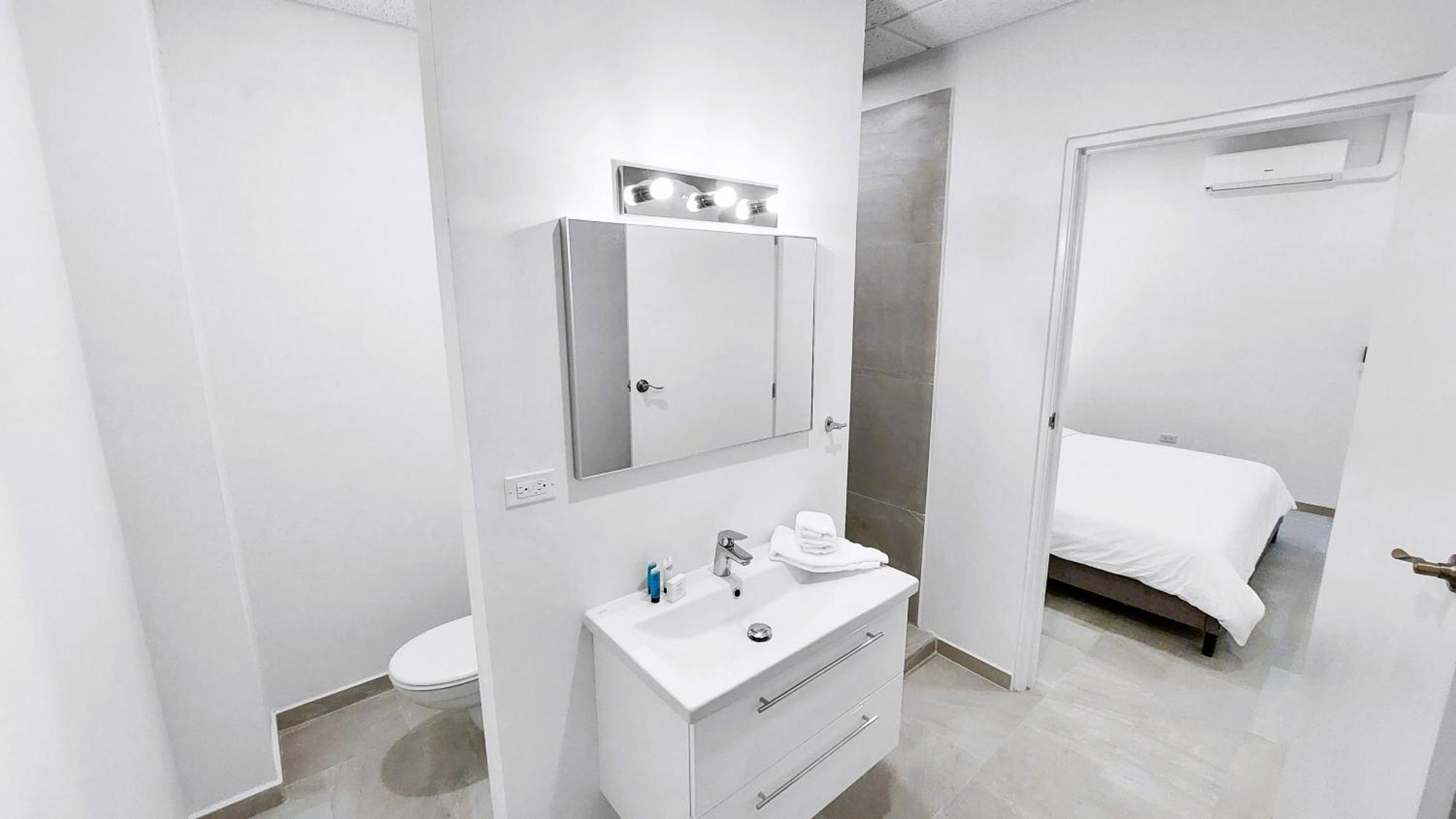 Bocobay Penthouse 4br 4ba With Rooftop Pool *