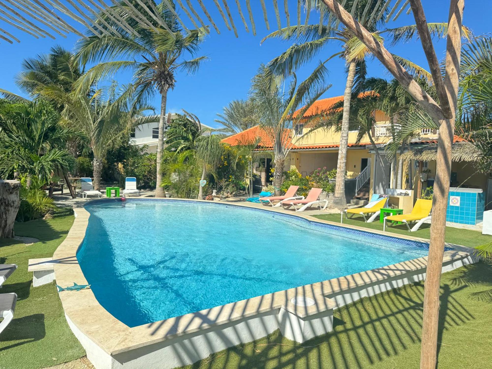 Casalina Garden 2 Blocks To Palm & Kitesurfing School *