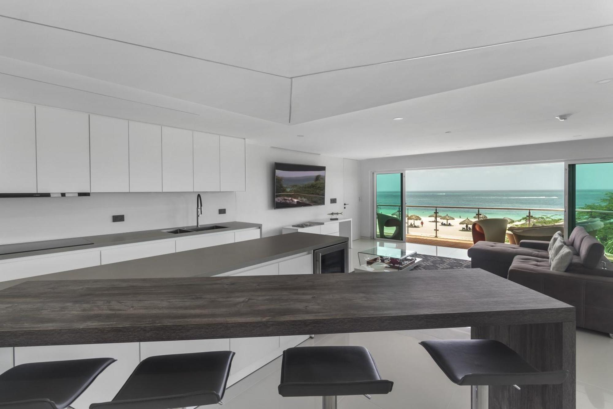 Oceania Residences * Palm Beach