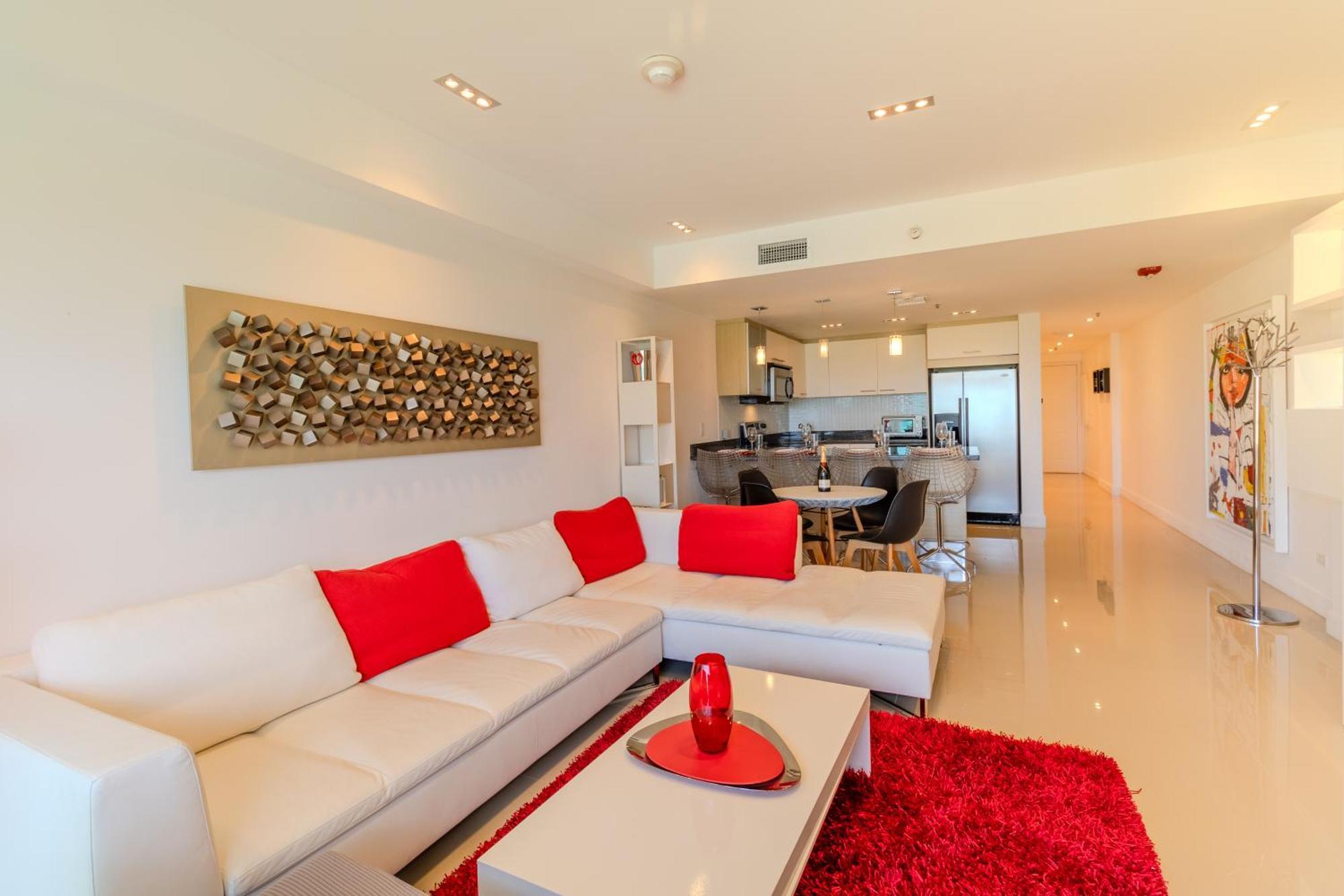 Oceania Residences *