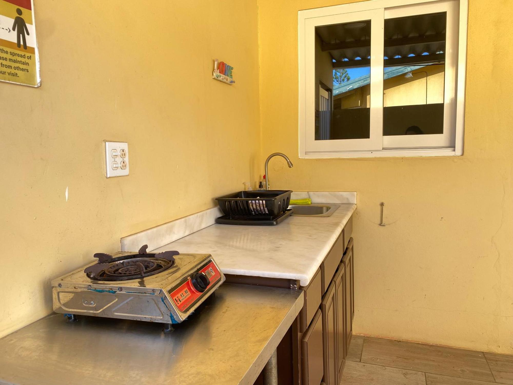 Casalina Garden 2 Blocks To Palm & Kitesurfing School *