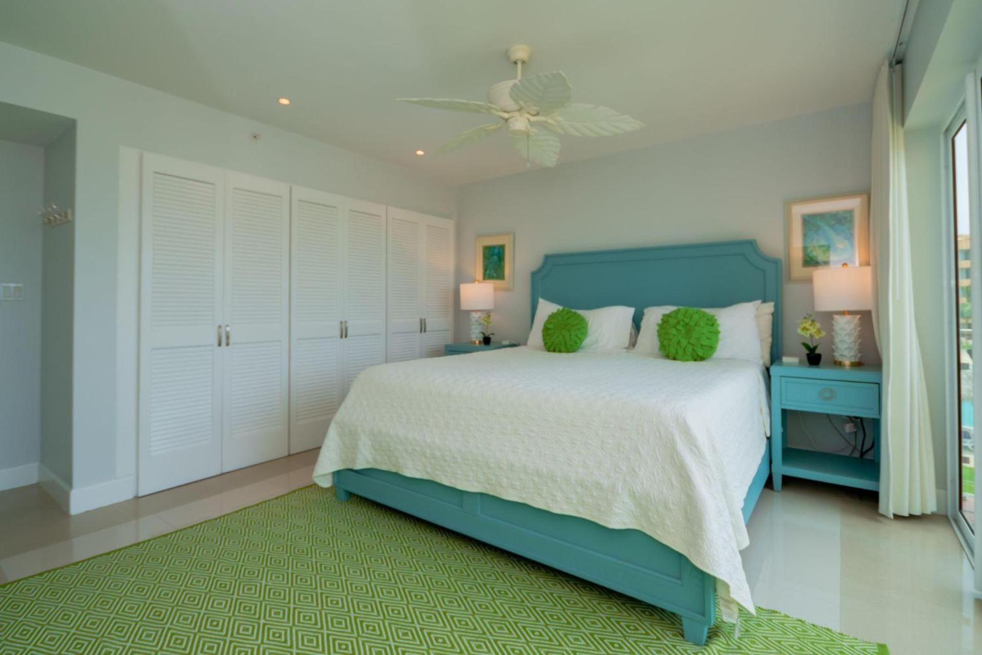 Holiday home Beachfront - Royal Aquamarine 3br - Bc252