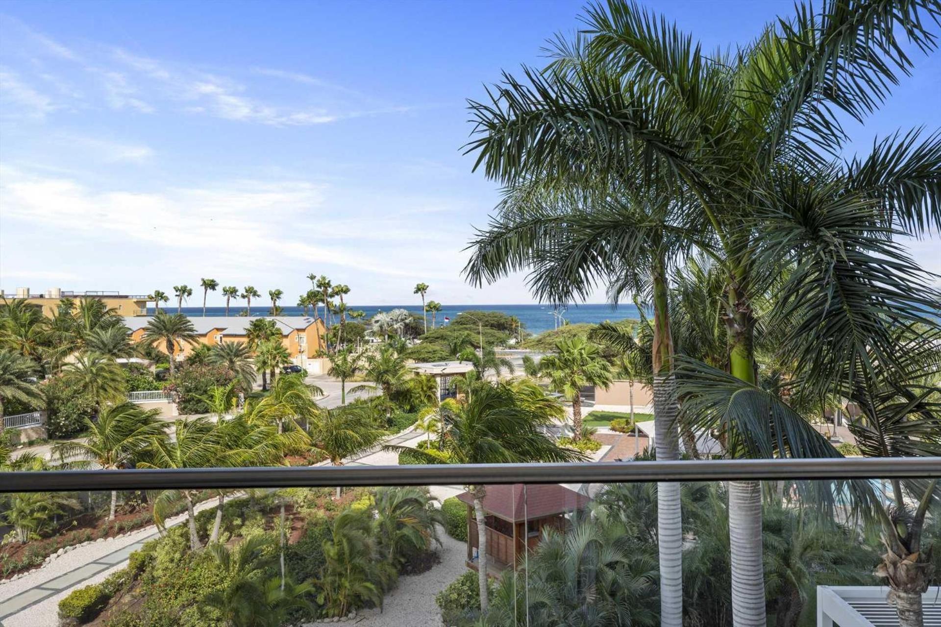 Holiday home Eagle - Serenity By The Sea 3br -lv301 Palm Beach