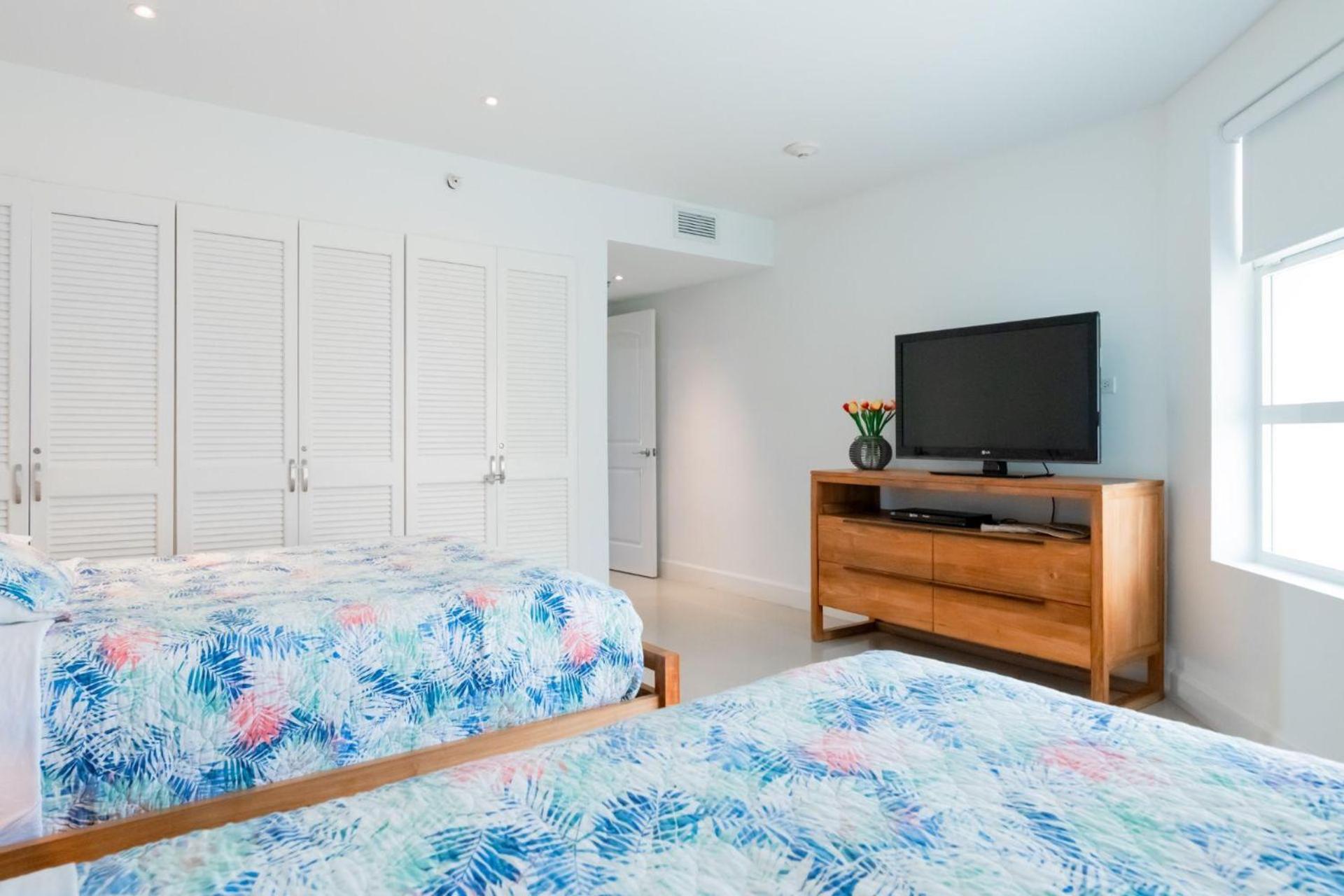 Beachfront - Precious Ruby 2br - Bc355 Holiday home Palm Beach