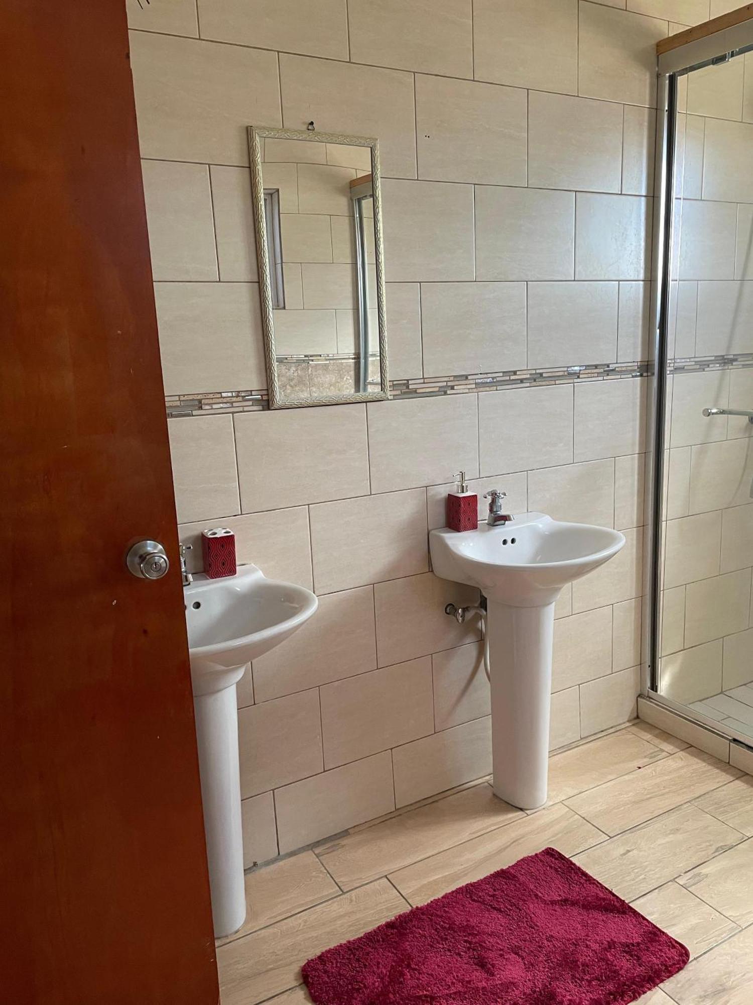 Tl Apartment