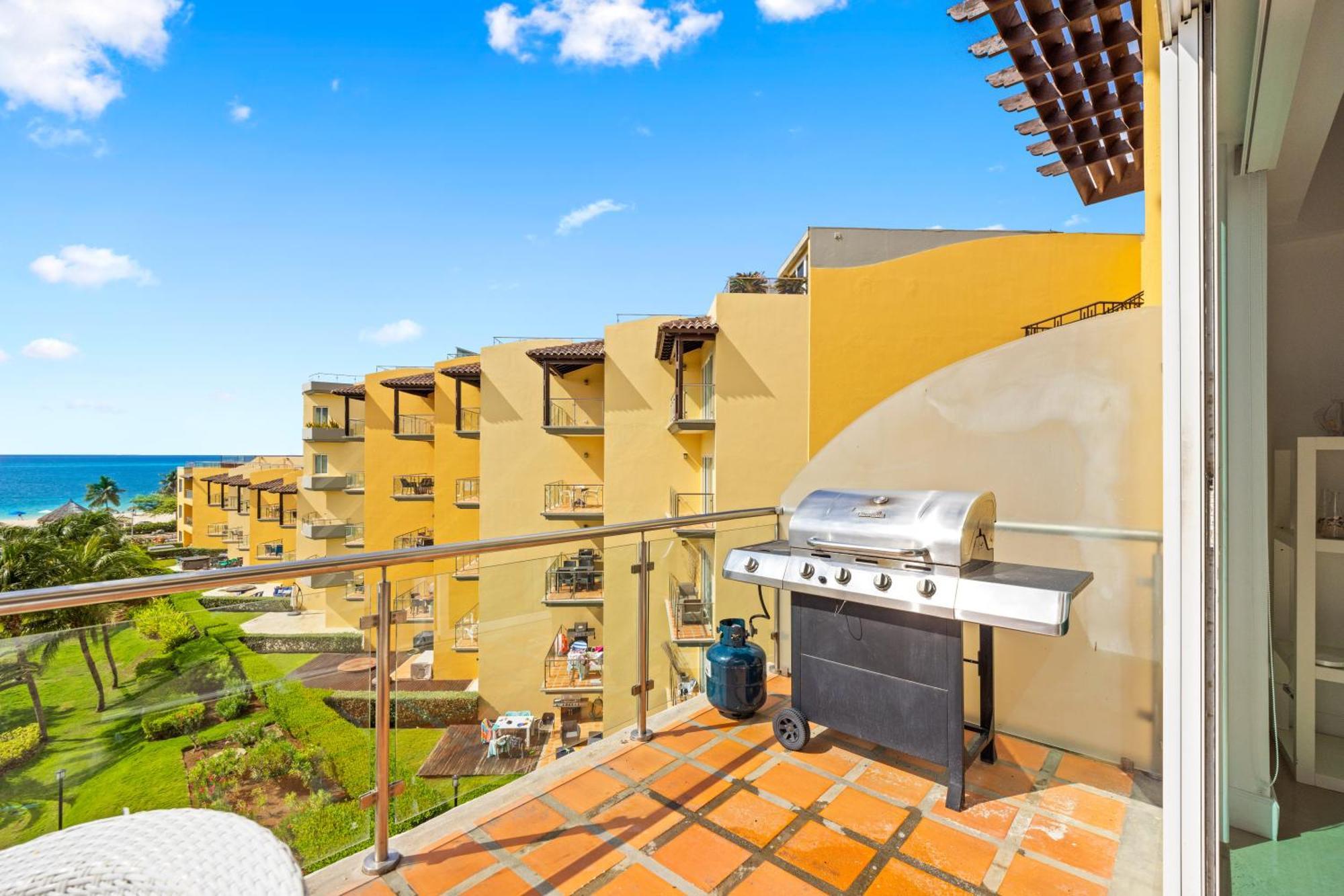 Oceania Residences Apartment Palm Beach