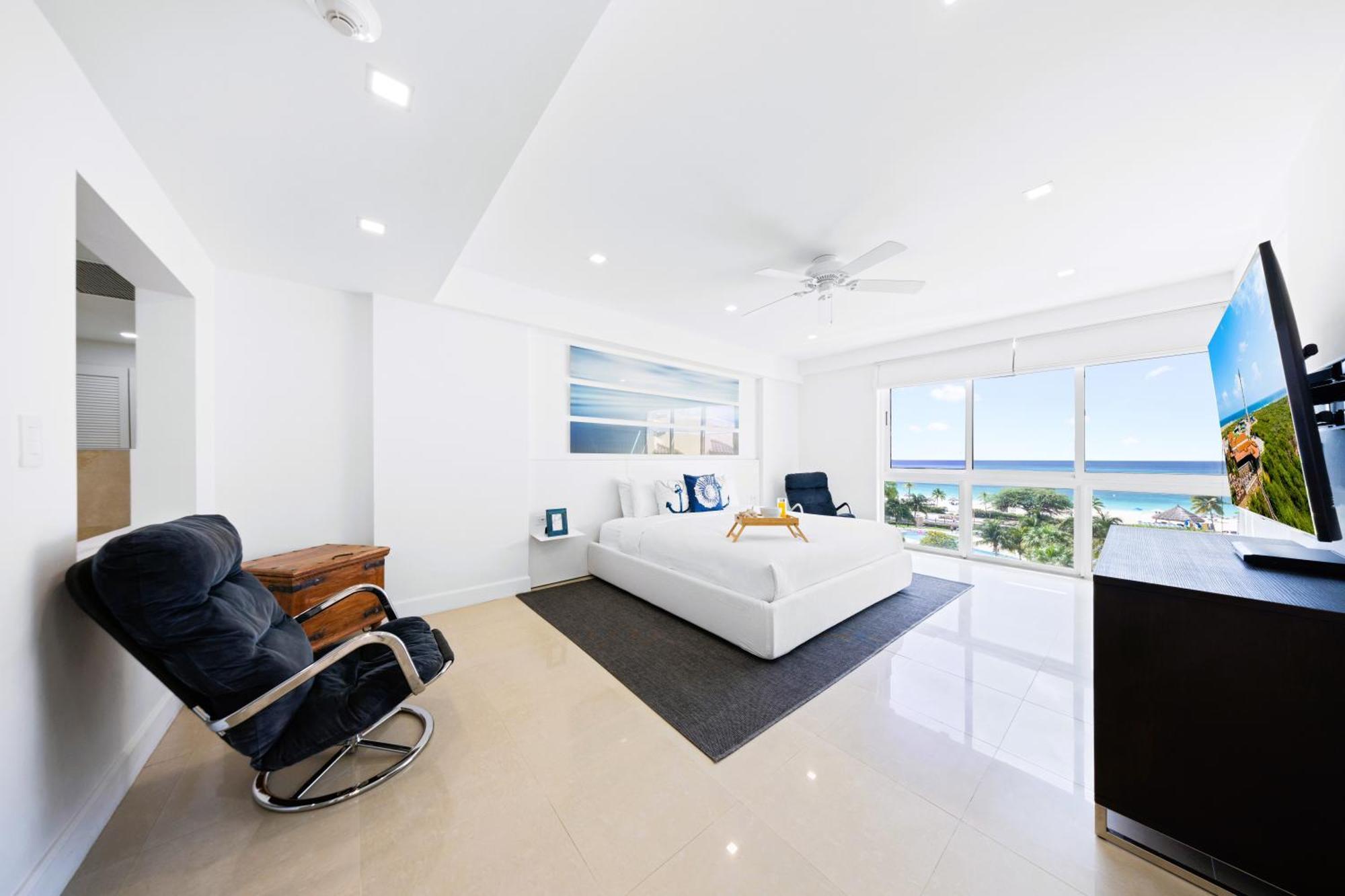 Oceania Residences Apartment Palm Beach