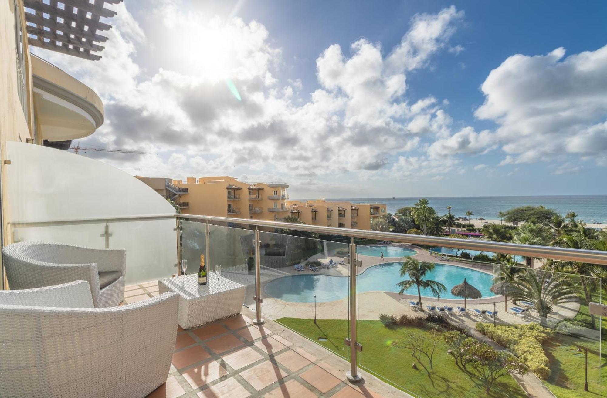 Oceania Residences *