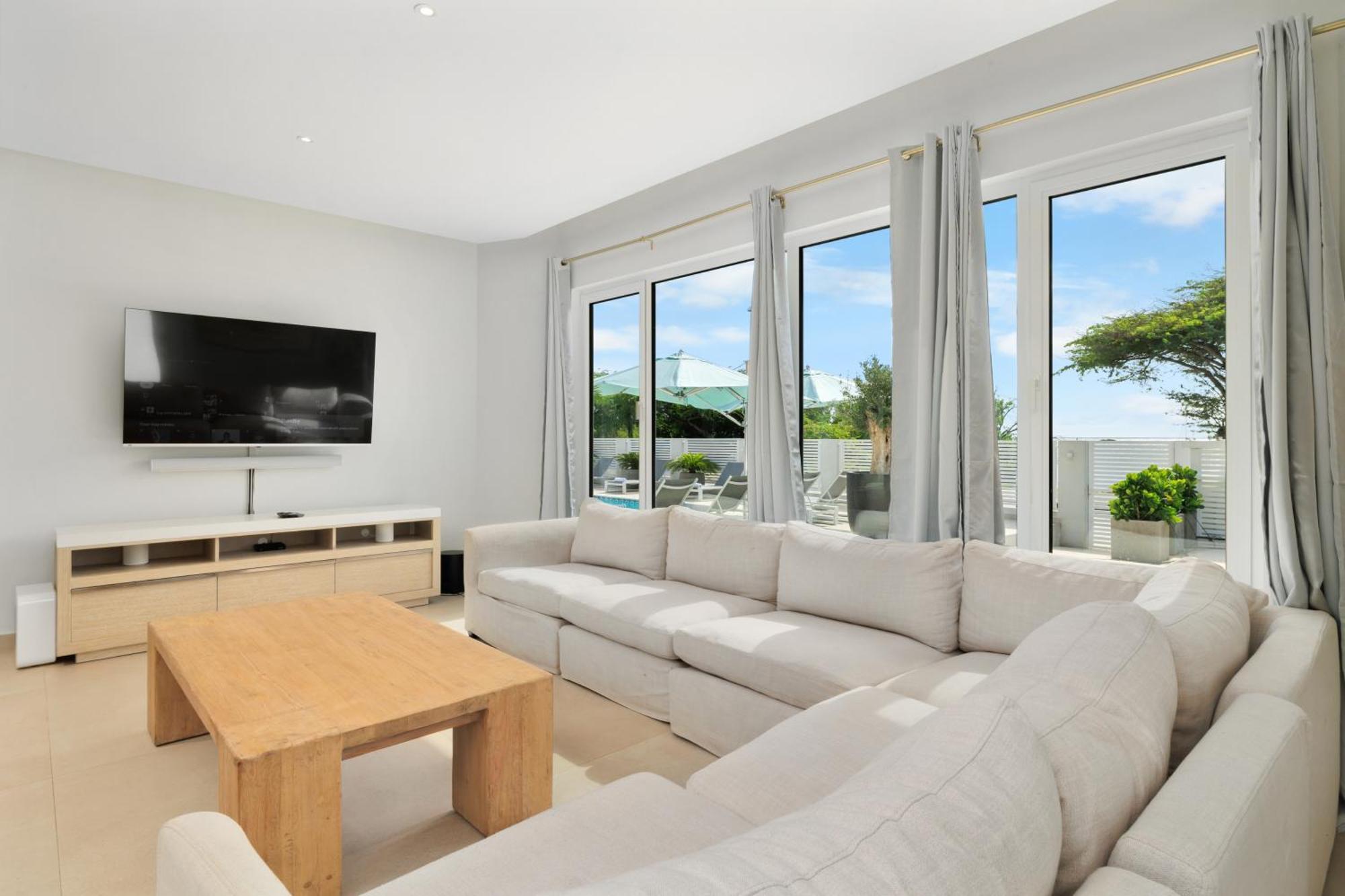 Lux 10br 10ba Pool Front Playa By Bocobay Villa *