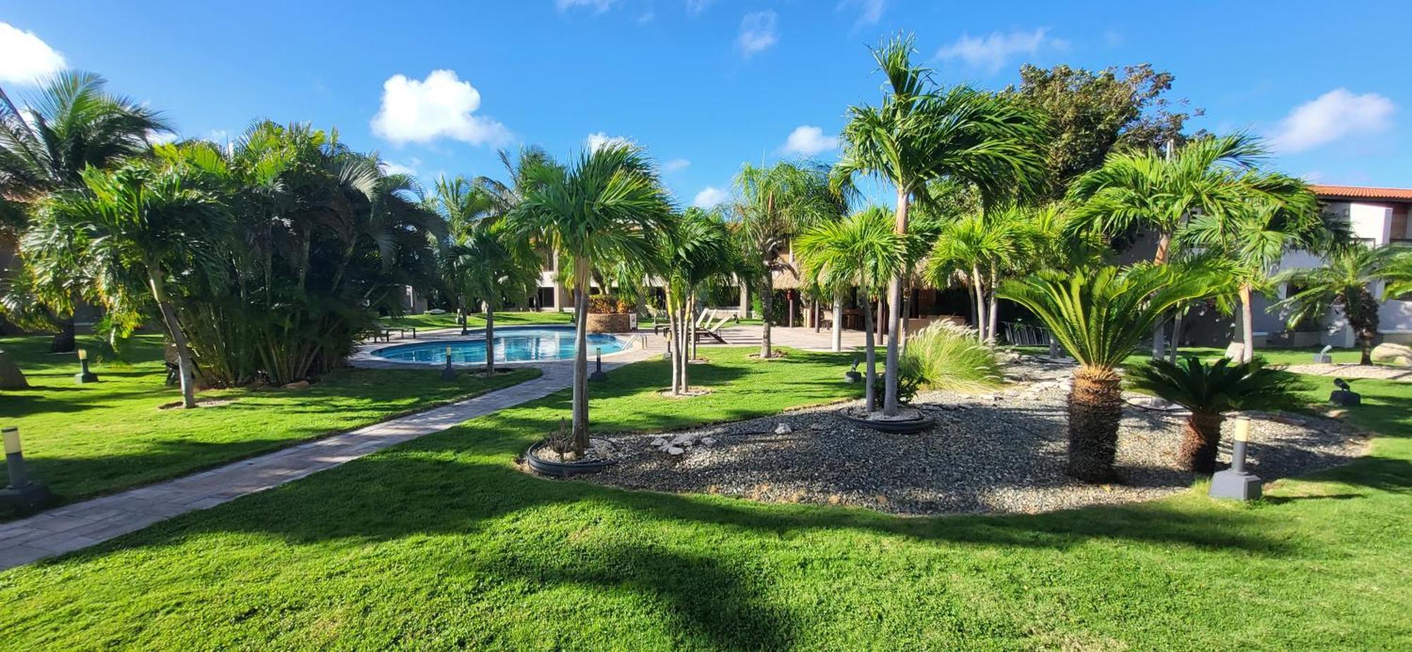Eagle Steps Away Apartment Palm Beach