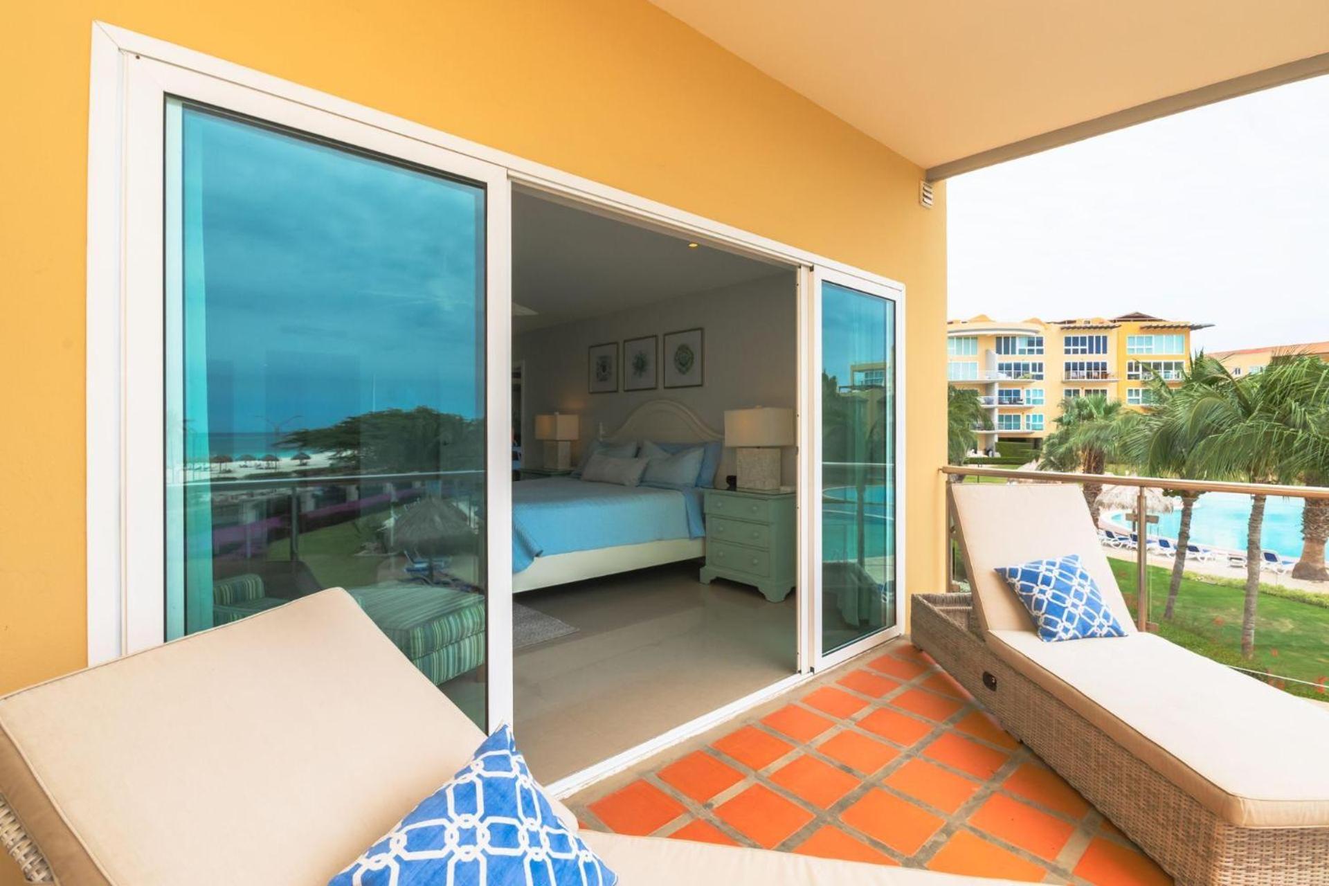 Beachfront - Royal Aquamarine 3br - Bc252 *