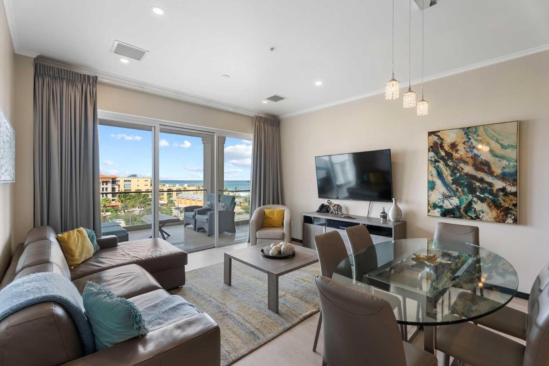 Holiday home View - Ocean Jewel 2br - Lv507 Palm Beach