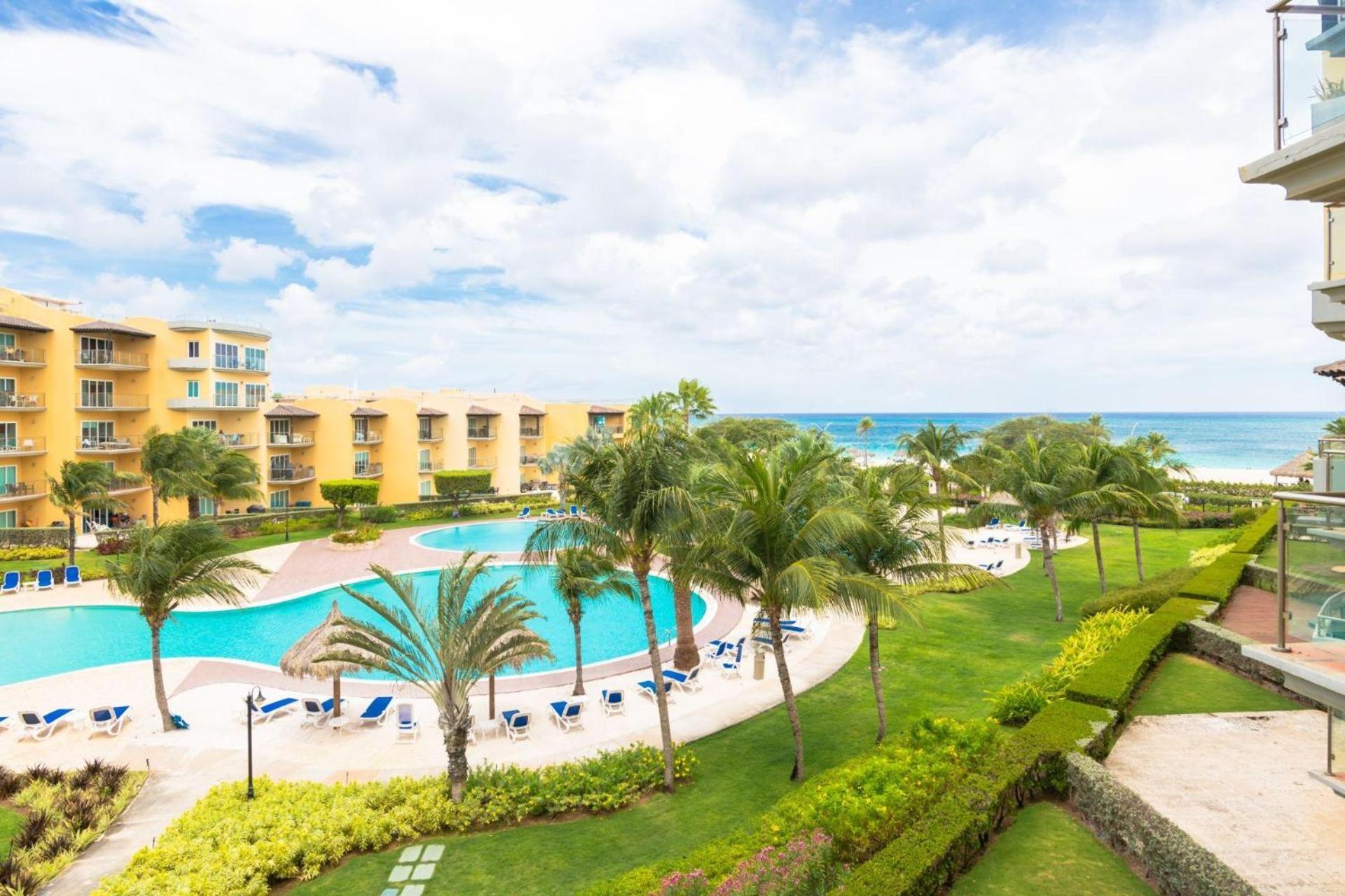 Beachfront - Precious Ruby 2br - Bc355 Palm Beach