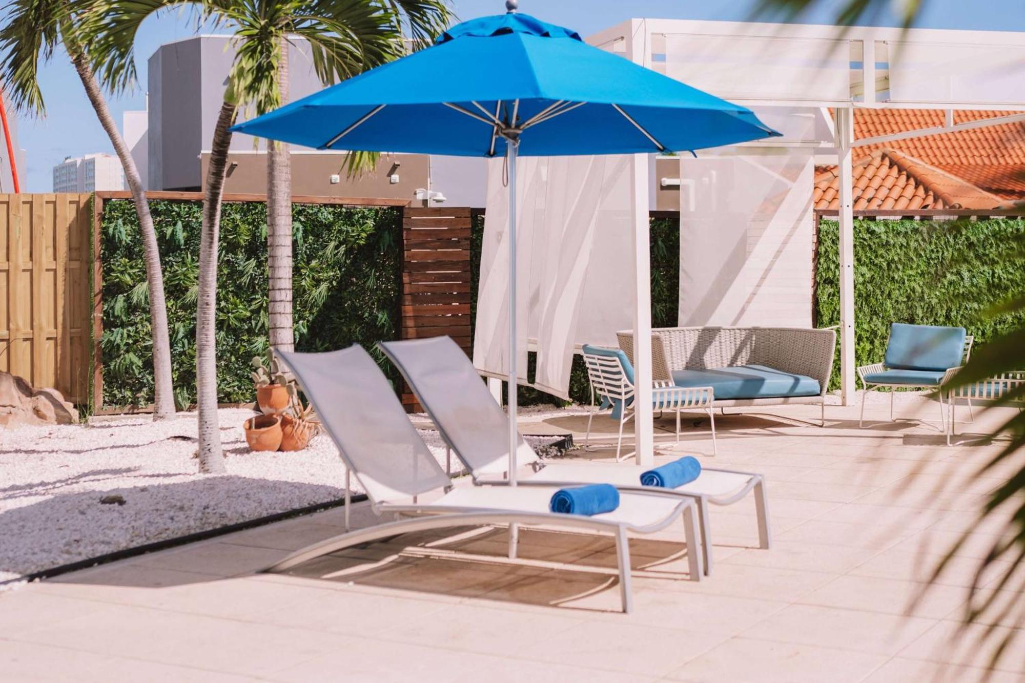 Hotel Tryp By Wyndham Aruba (adults Only)