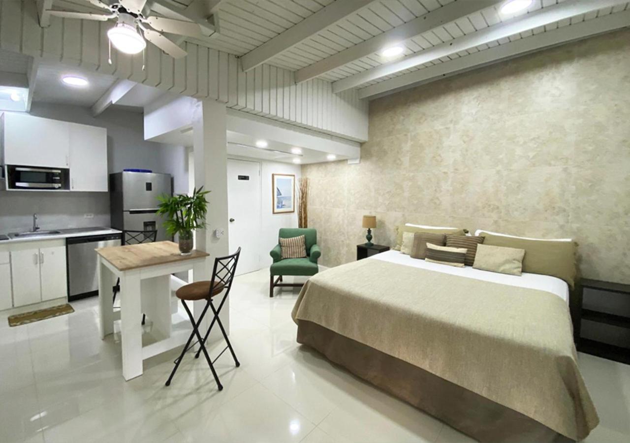 Guest house Yoyita Aruba (adults Only)