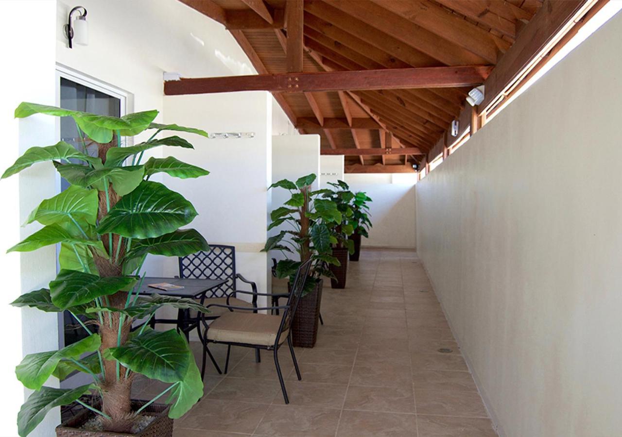 Yoyita Aruba (adults Only) Guest house