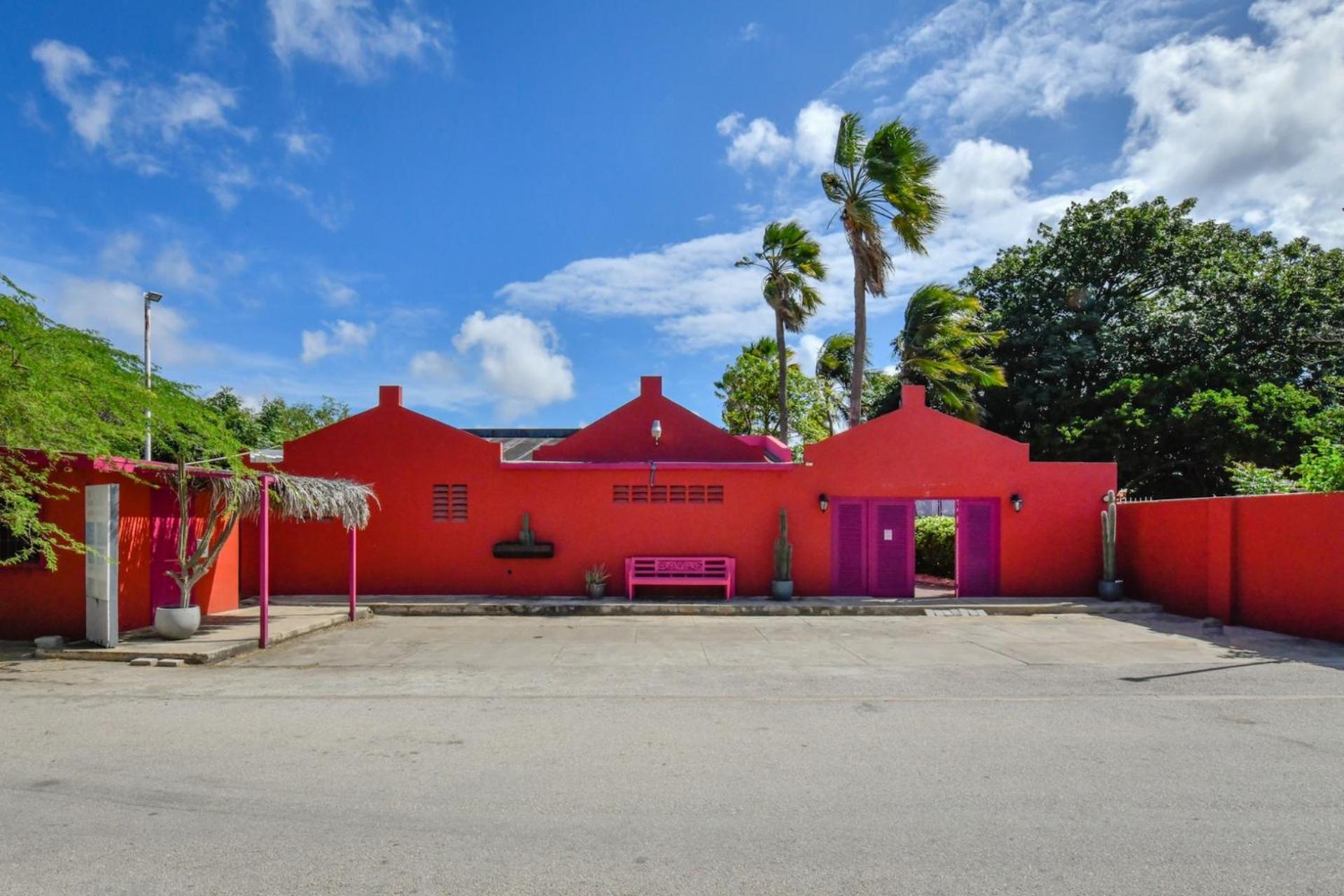 Cadushi Oranjestad