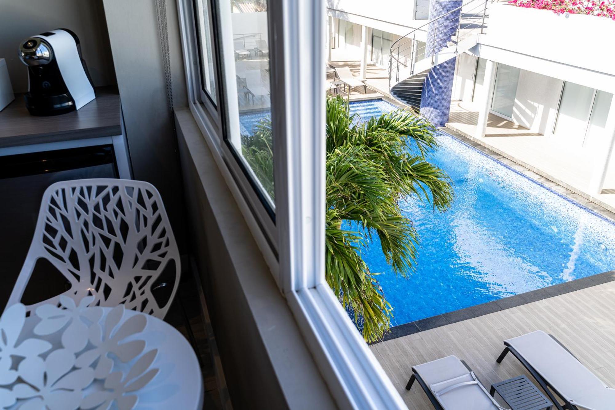 Ocean Z Boutique Palm Beach