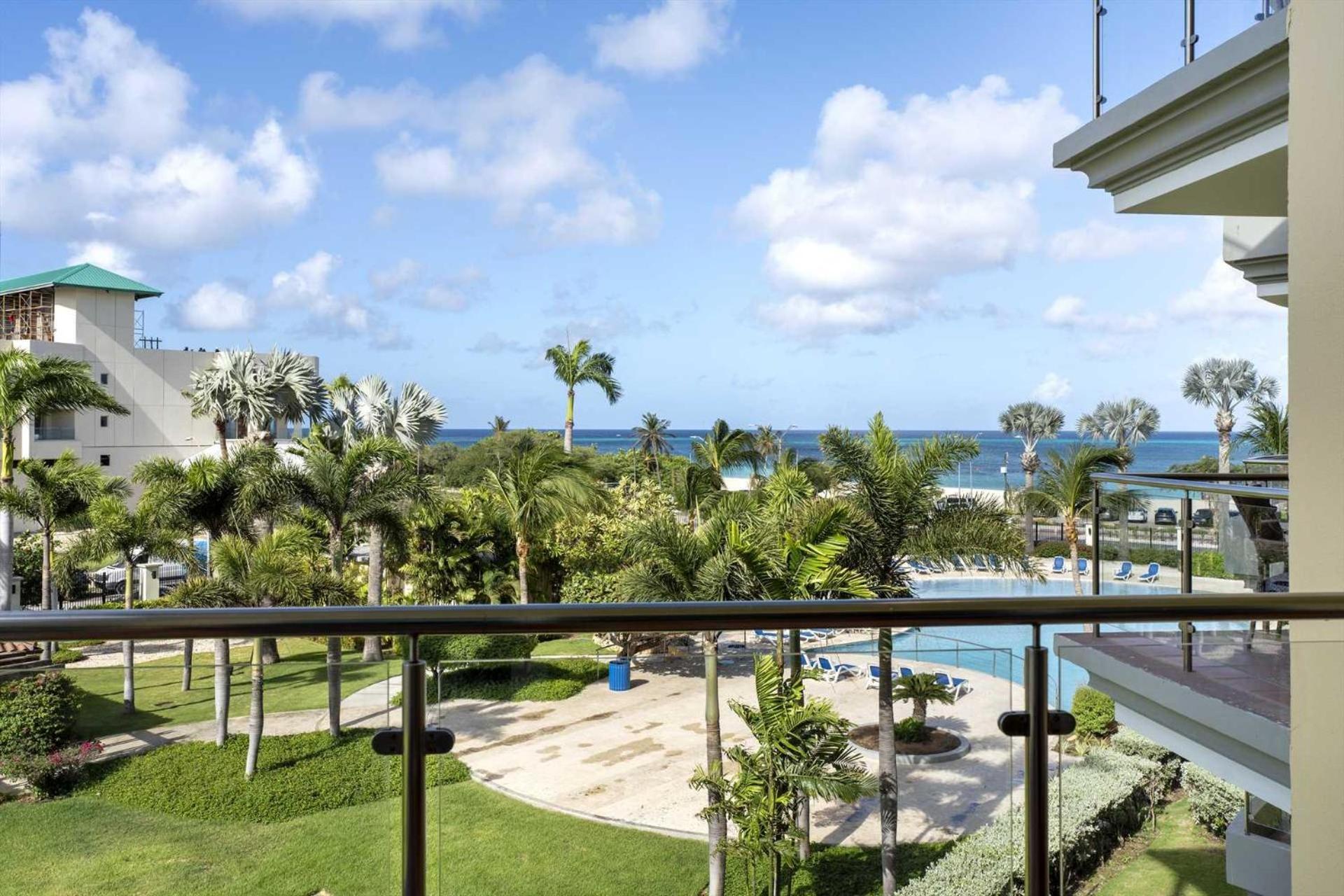 Beachfront - Brisas Del Mar 2br - E324 Holiday home Palm Beach