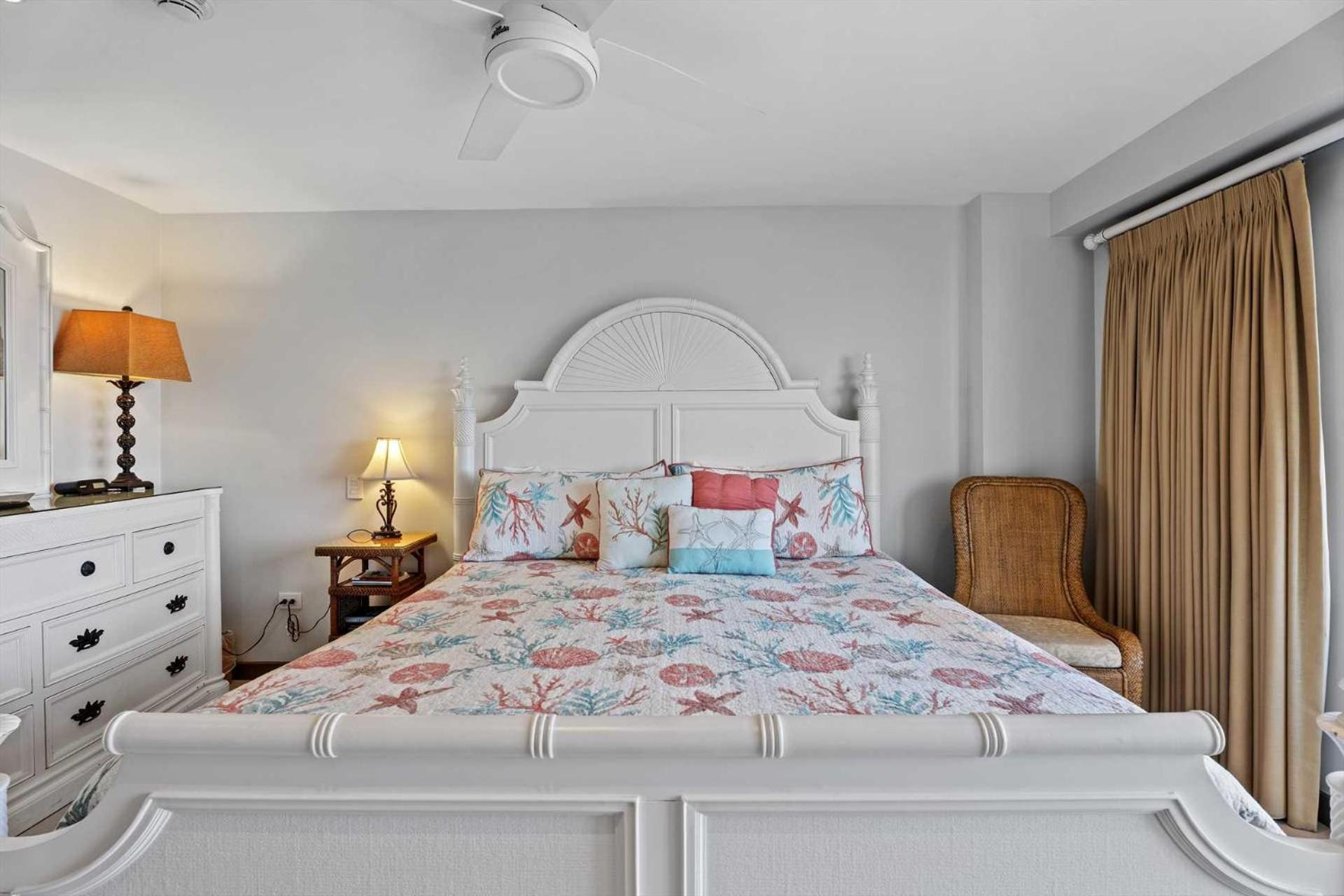 Holiday home Beachfront - Amber Penthouse 2br - P512
