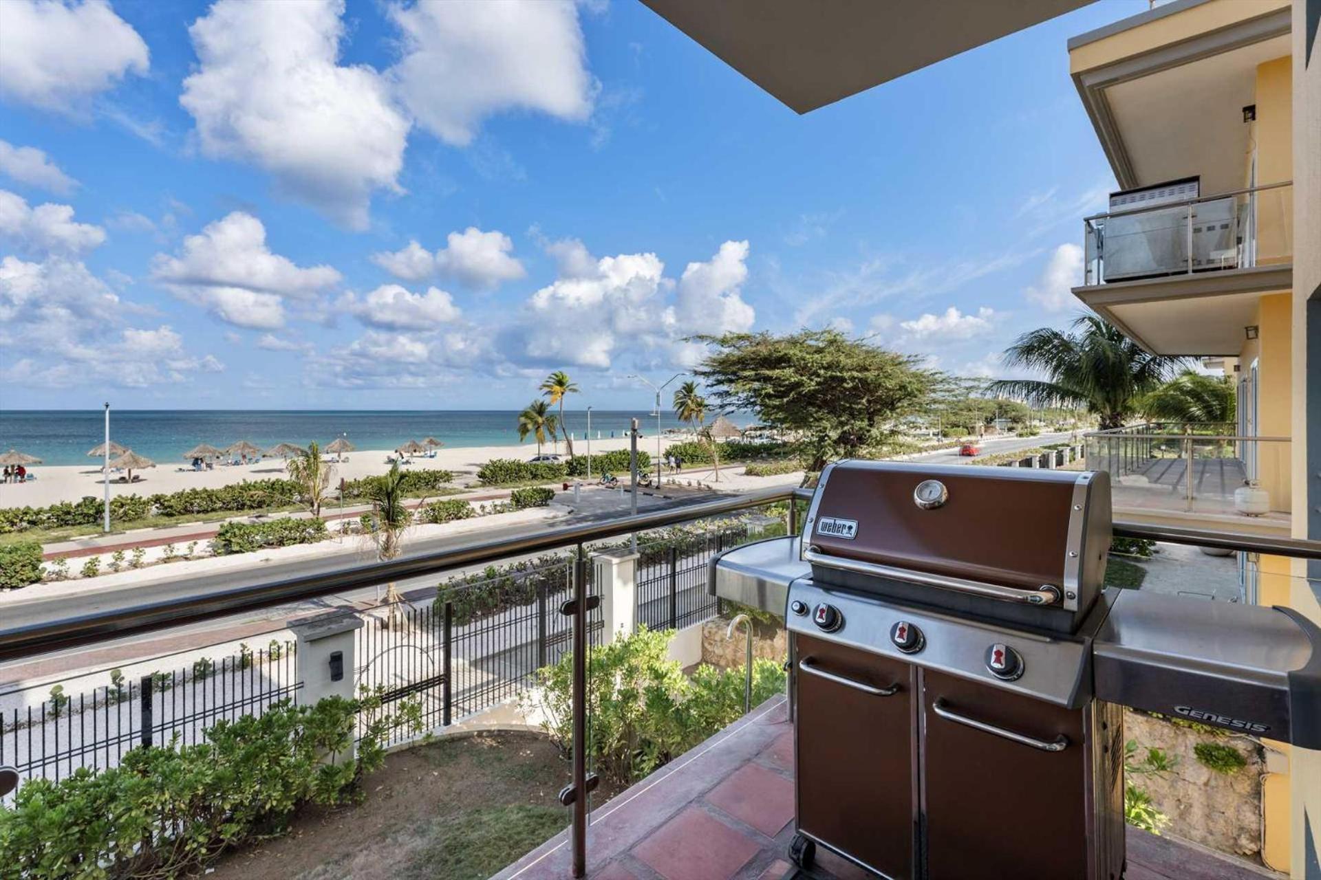 Beachfront-adults Only-majestic View 3brcondo-e221 *