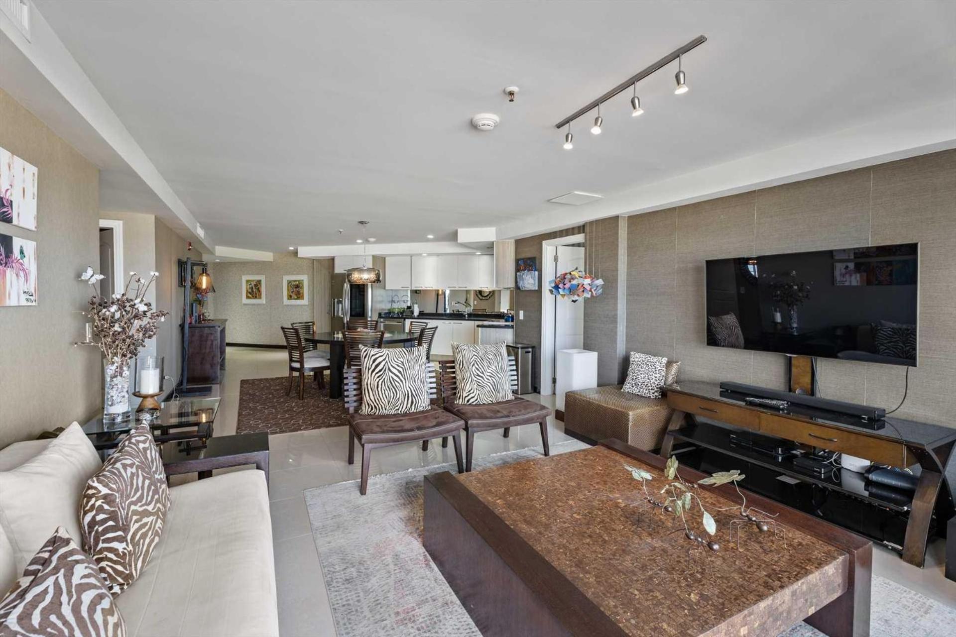 Beachfront-adults Only-majestic View 3brcondo-e221 Holiday home