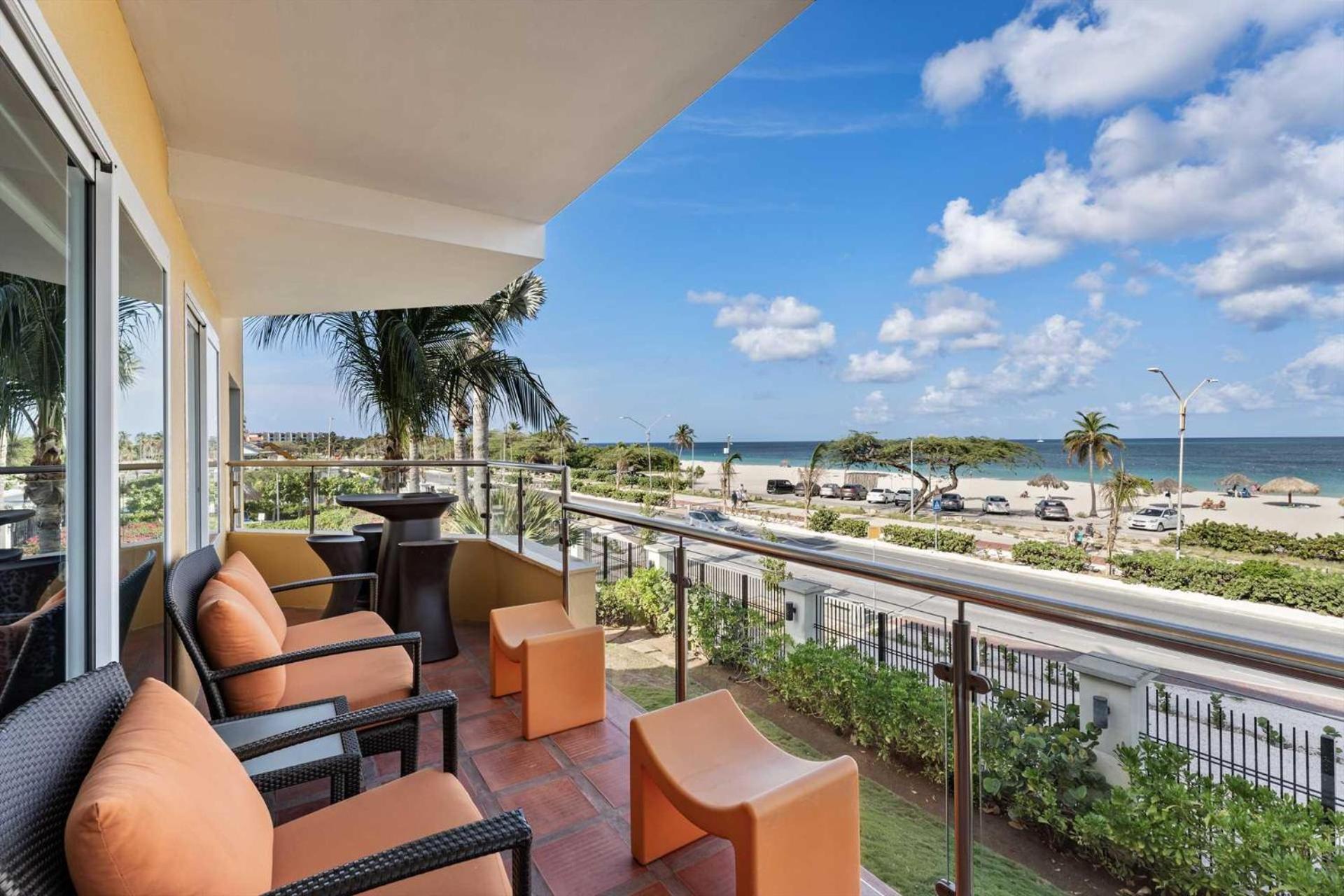 Beachfront-adults Only-majestic View 3brcondo-e221 Holiday home *