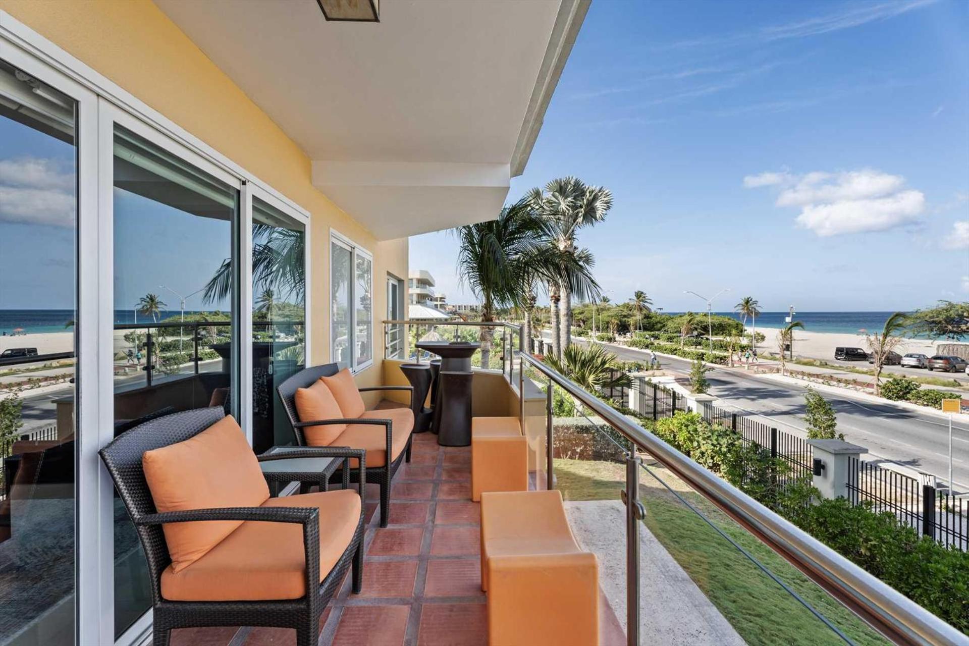 Beachfront-adults Only-majestic View 3brcondo-e221 Holiday home
