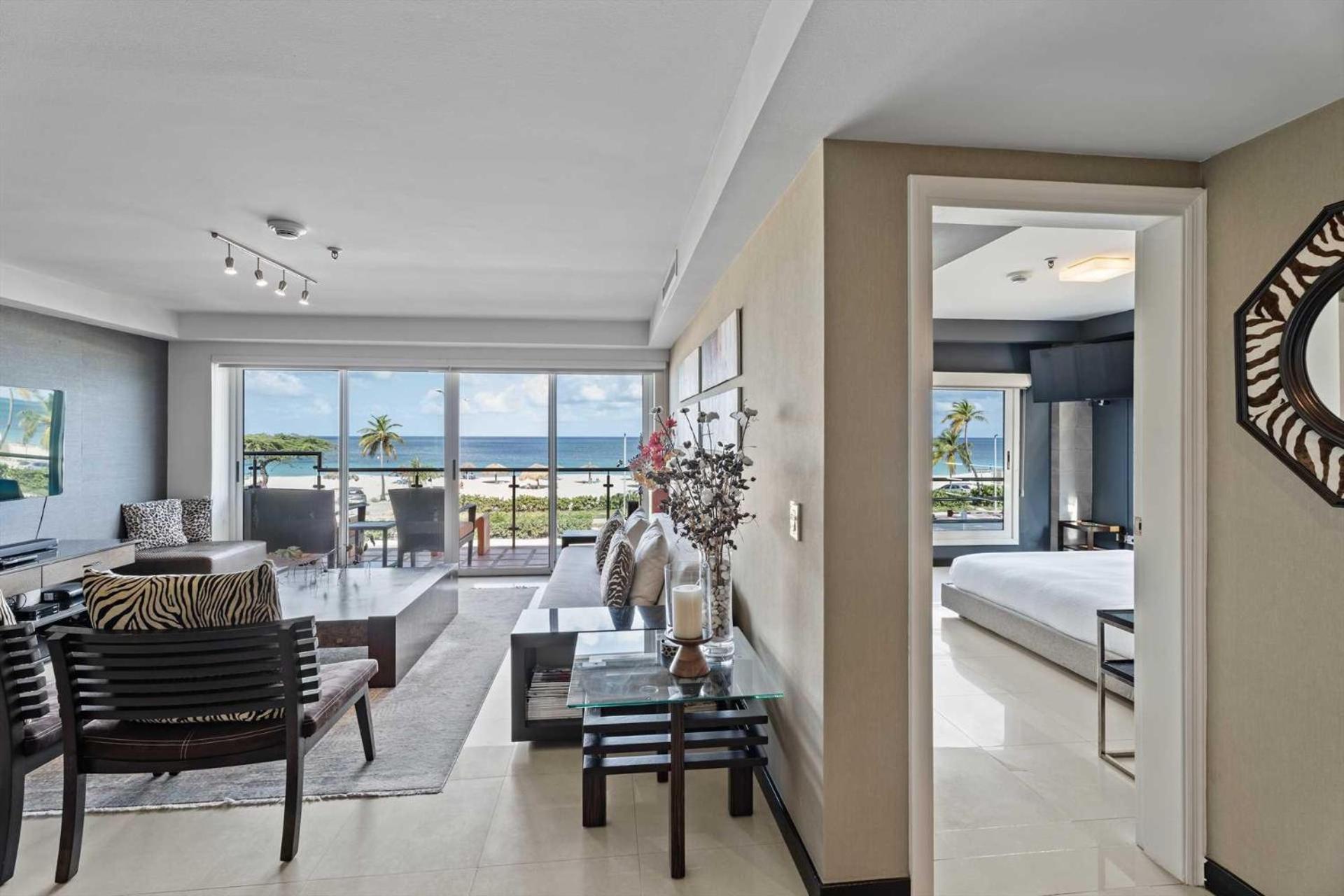 Holiday home Beachfront-adults Only-majestic View 3brcondo-e221 Palm Beach